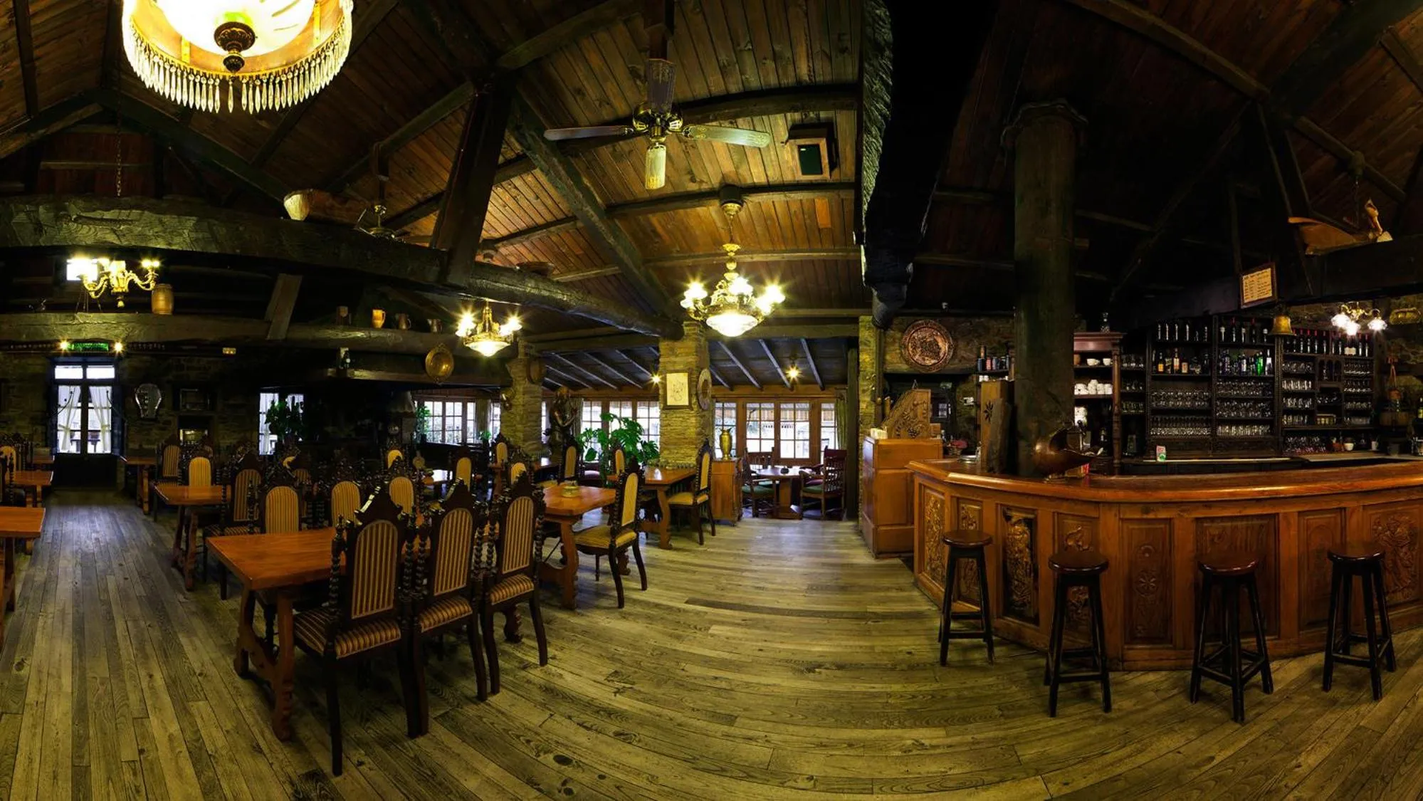 Lounge or bar in La Moncloa de San Lazaro