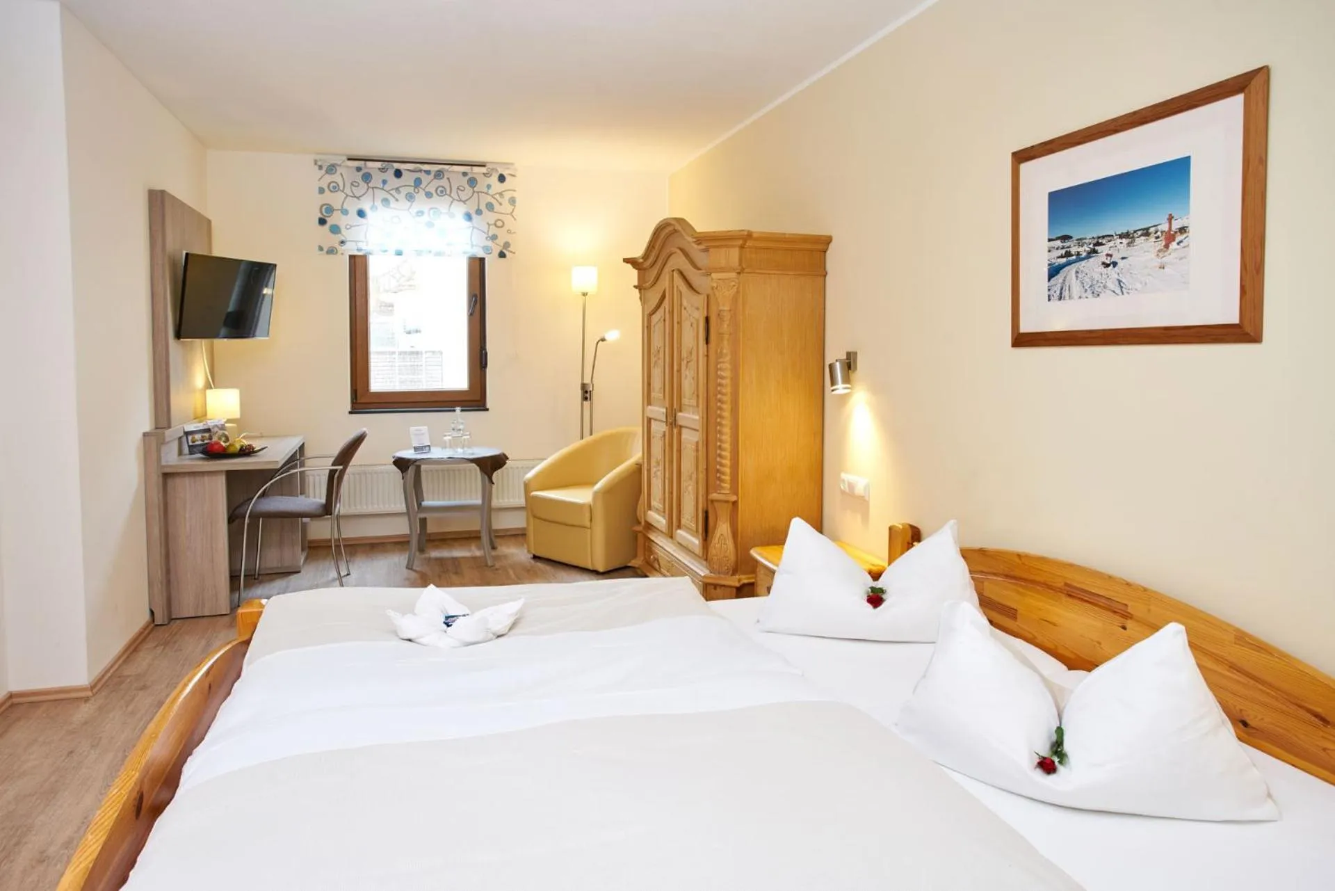 Photo of the whole room, Bed in Vulkanhotel balance&selfness ***S