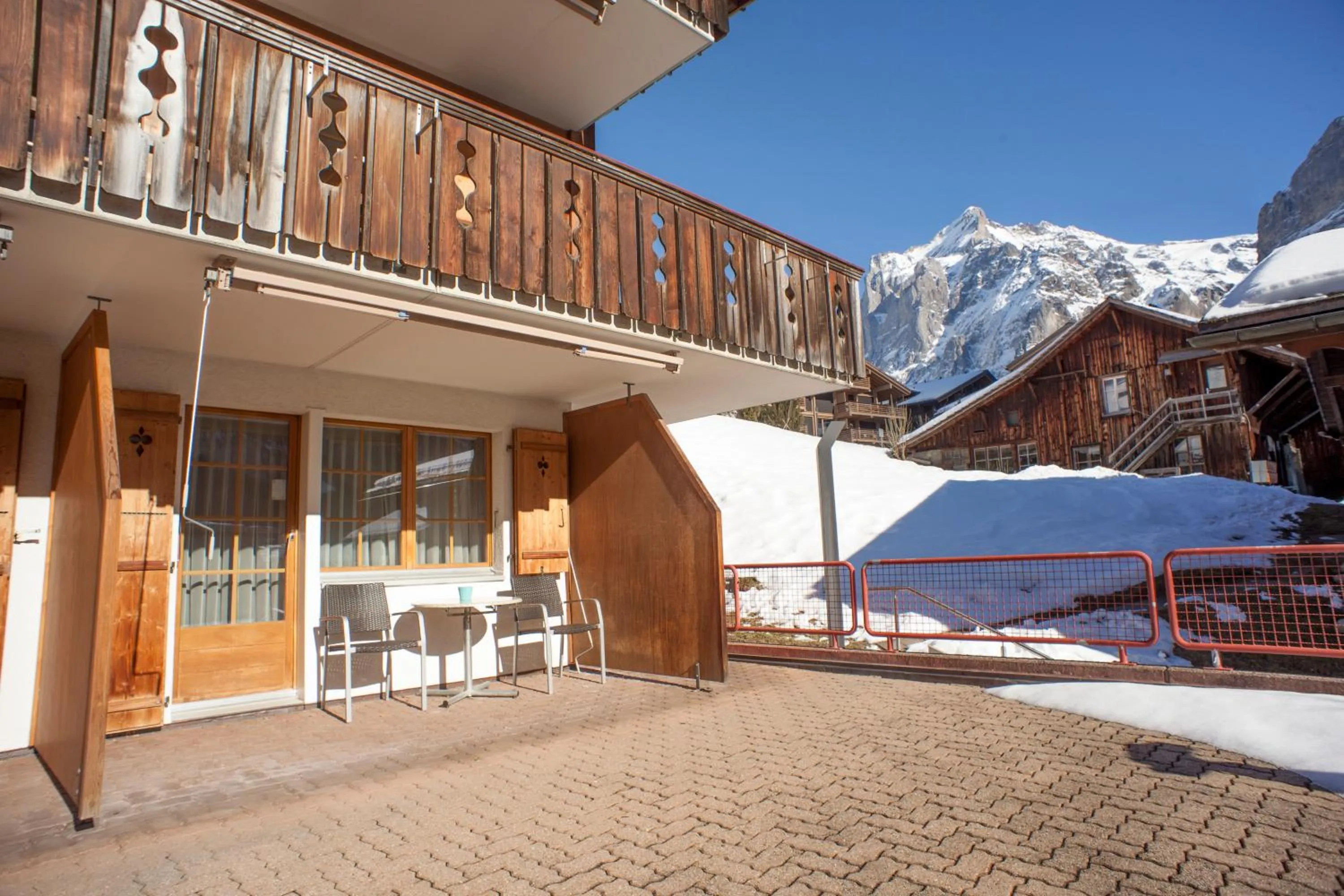 Property building in Eiger Guest House - Grindelwald