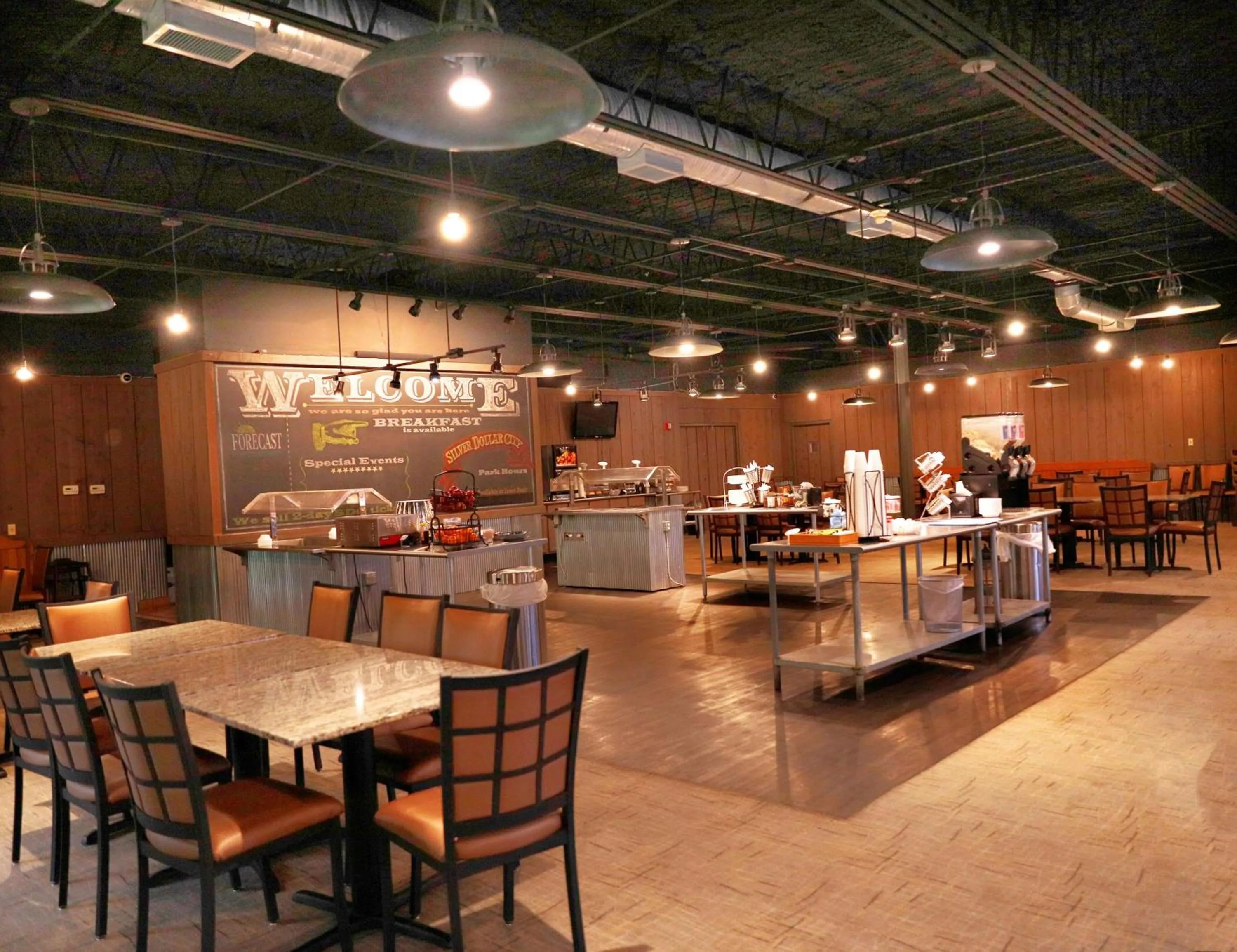 Breakfast in Best Western Branson Inn and Conference Center