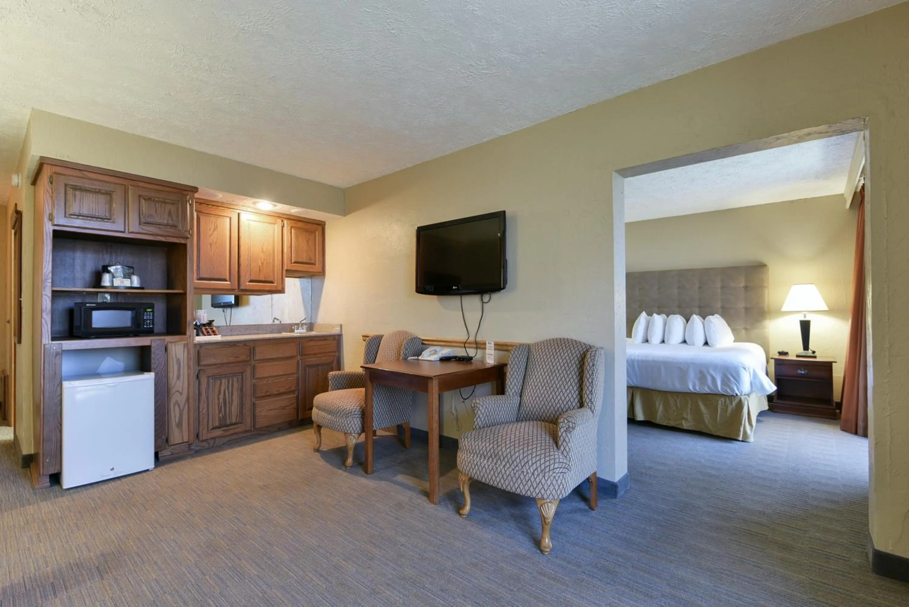 TV and multimedia, Bed in Best Western Branson Inn and Conference Center