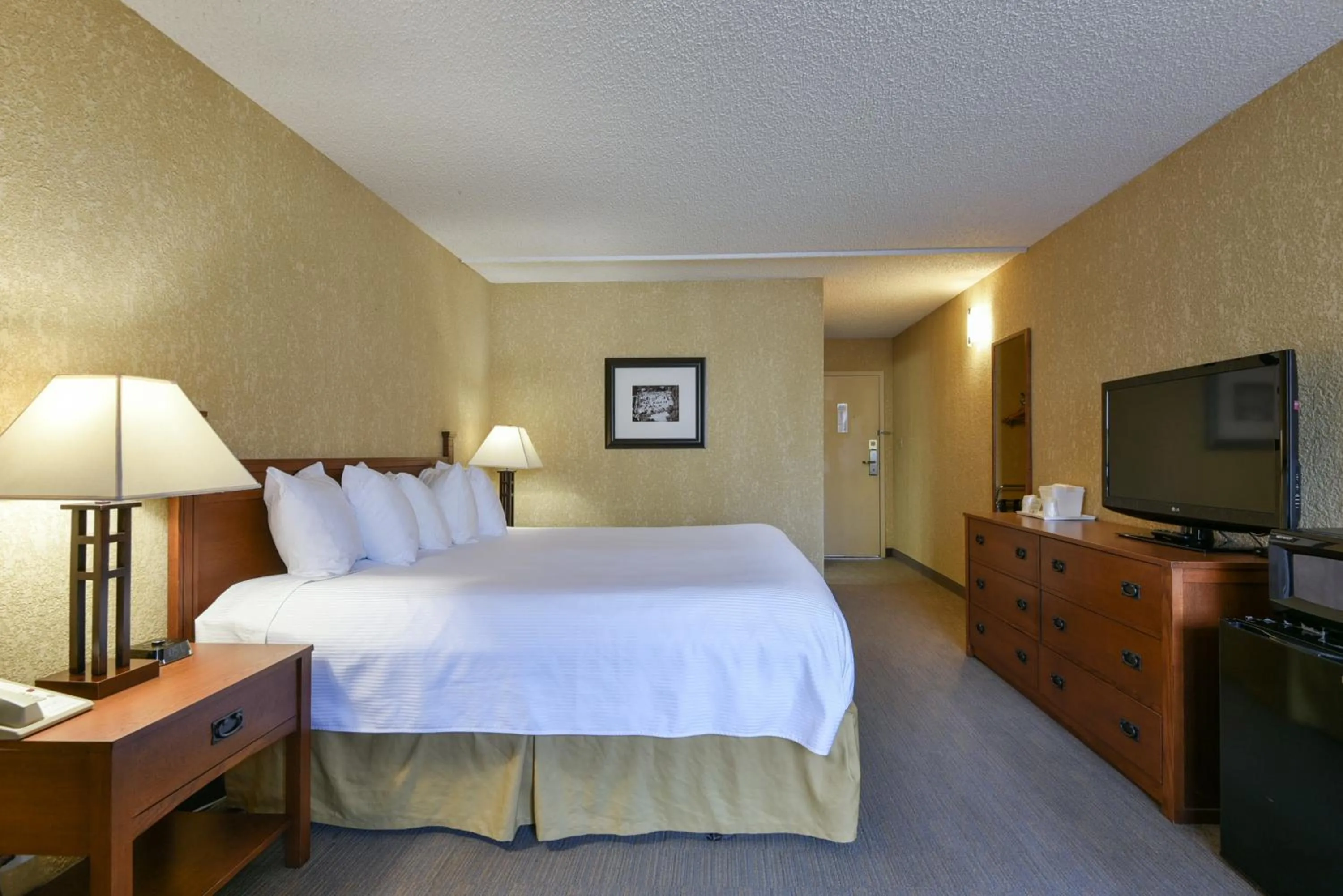 Bed in Best Western Branson Inn and Conference Center