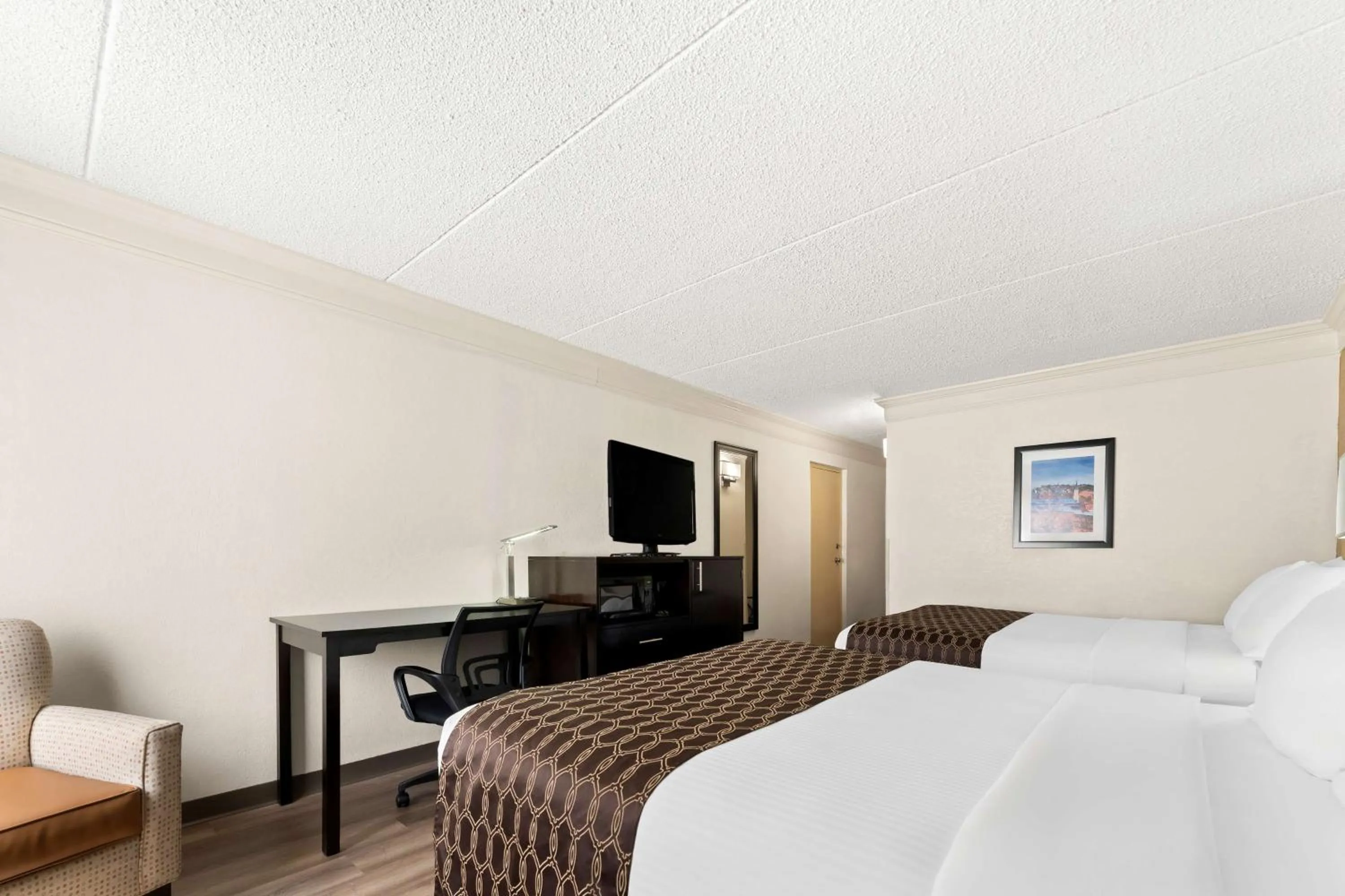 Bedroom, Bed in Best Western Riverside Inn