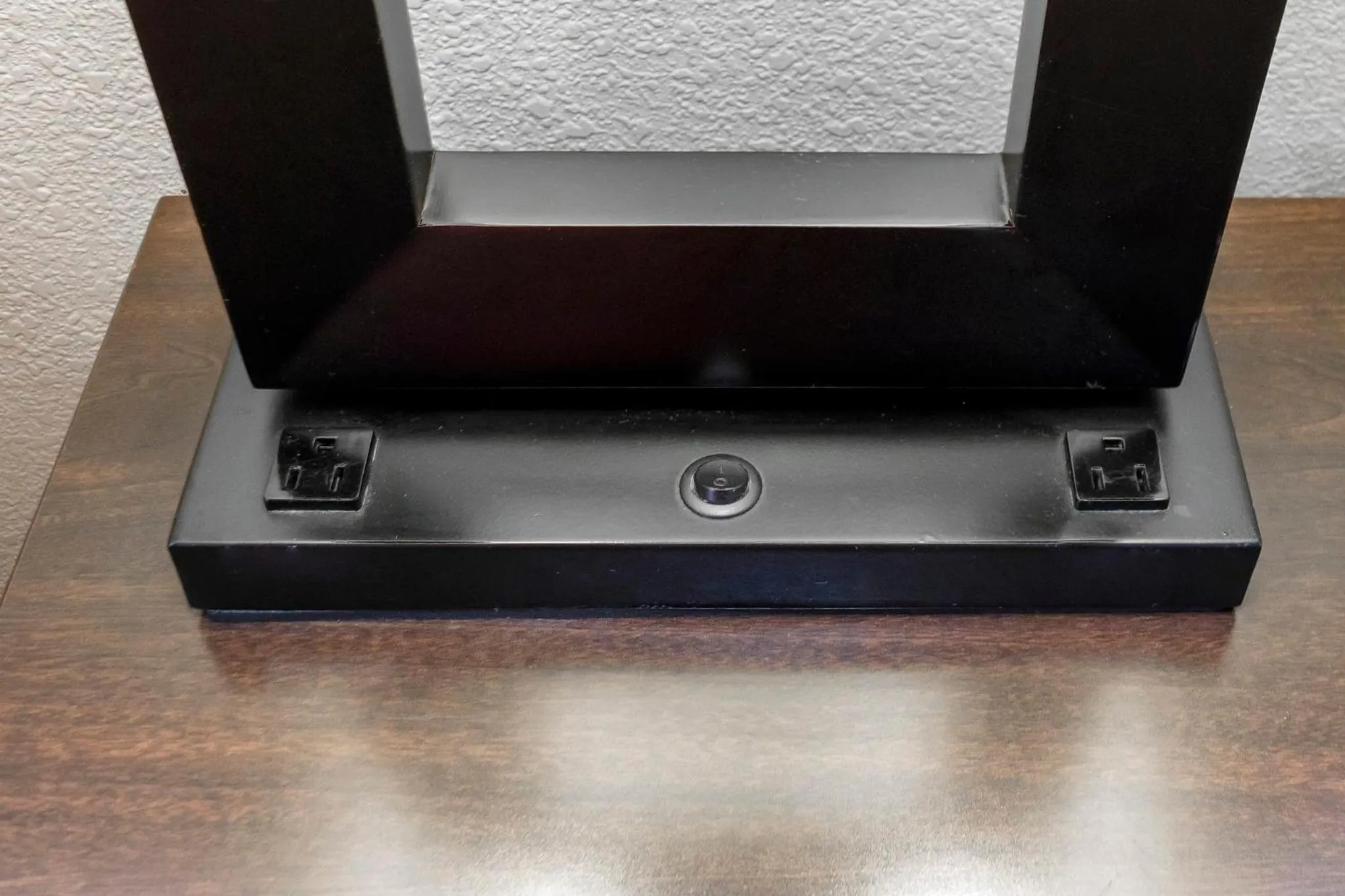 Photo of the whole room in Red Roof Inn Arlington - Entertainment District