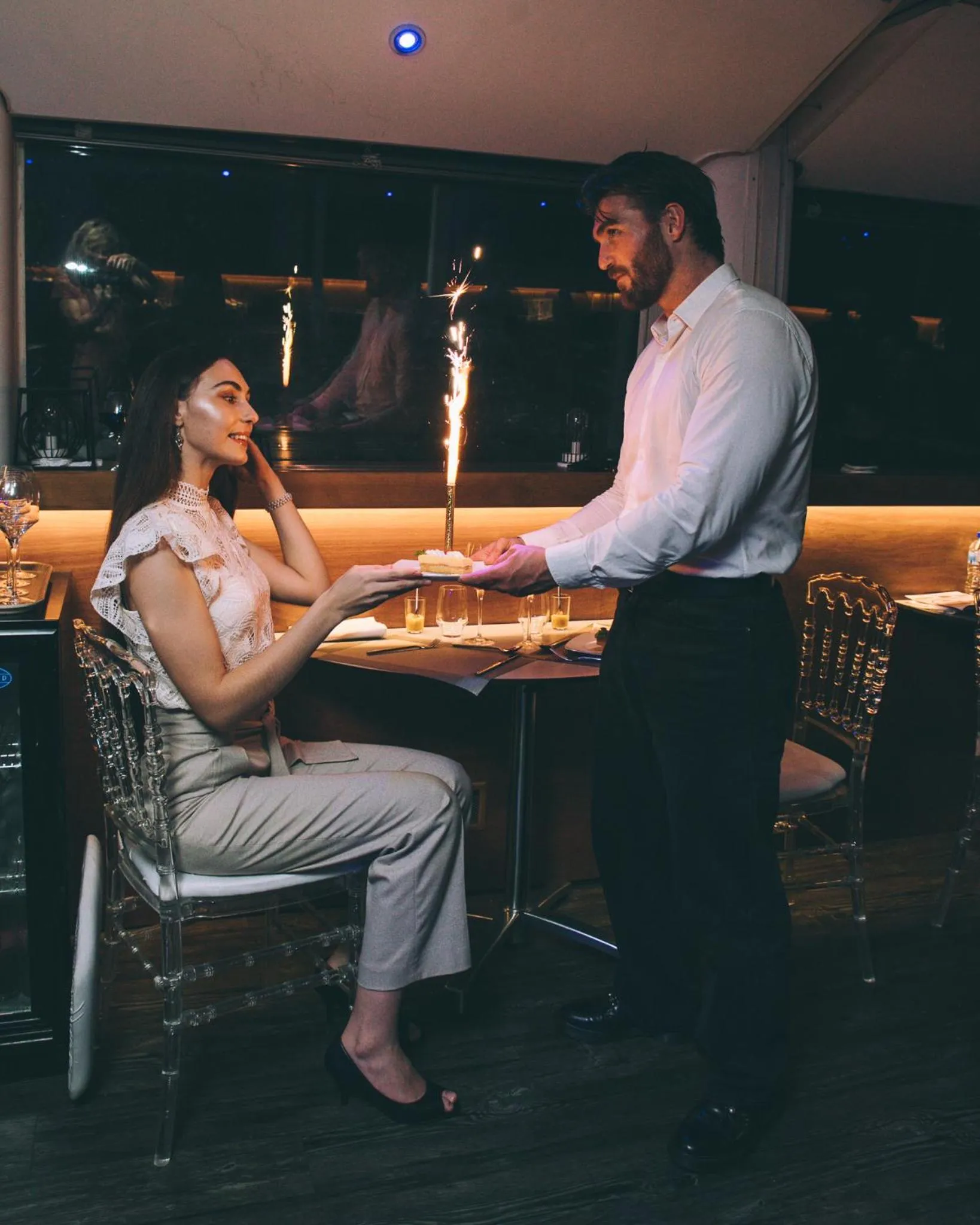 People in VIP Paris Yacht Hôtel & Spa