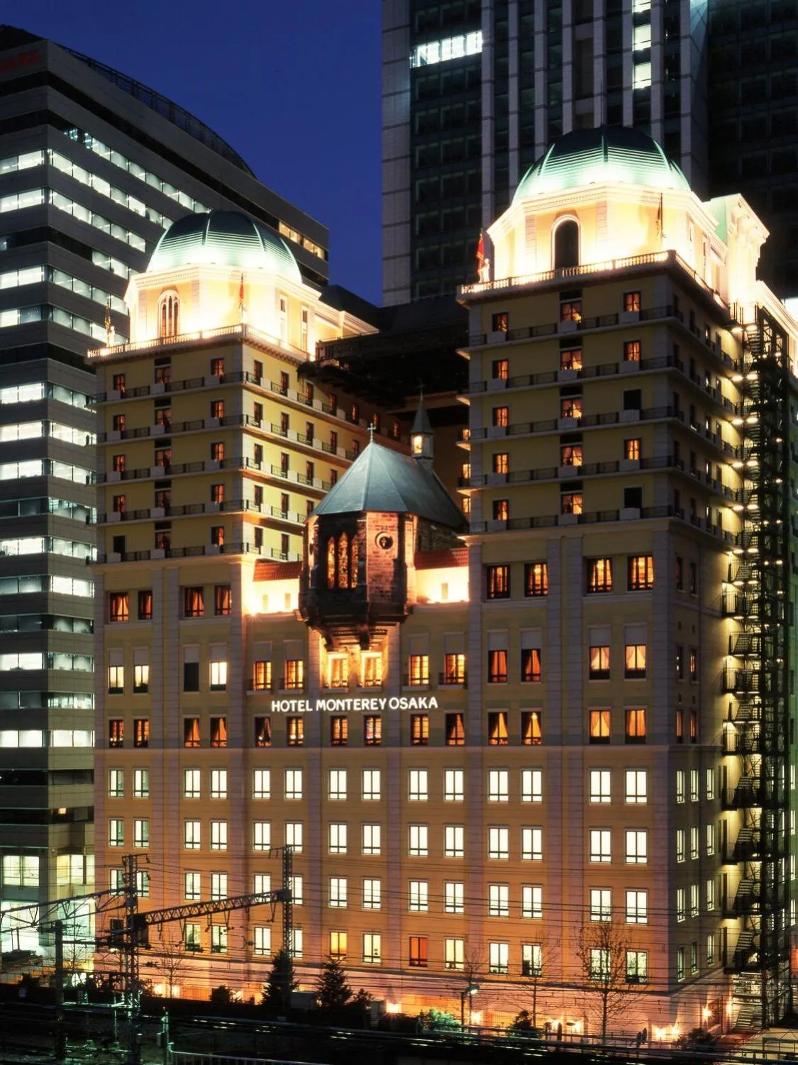 Facade/entrance in Hotel Monterey Osaka