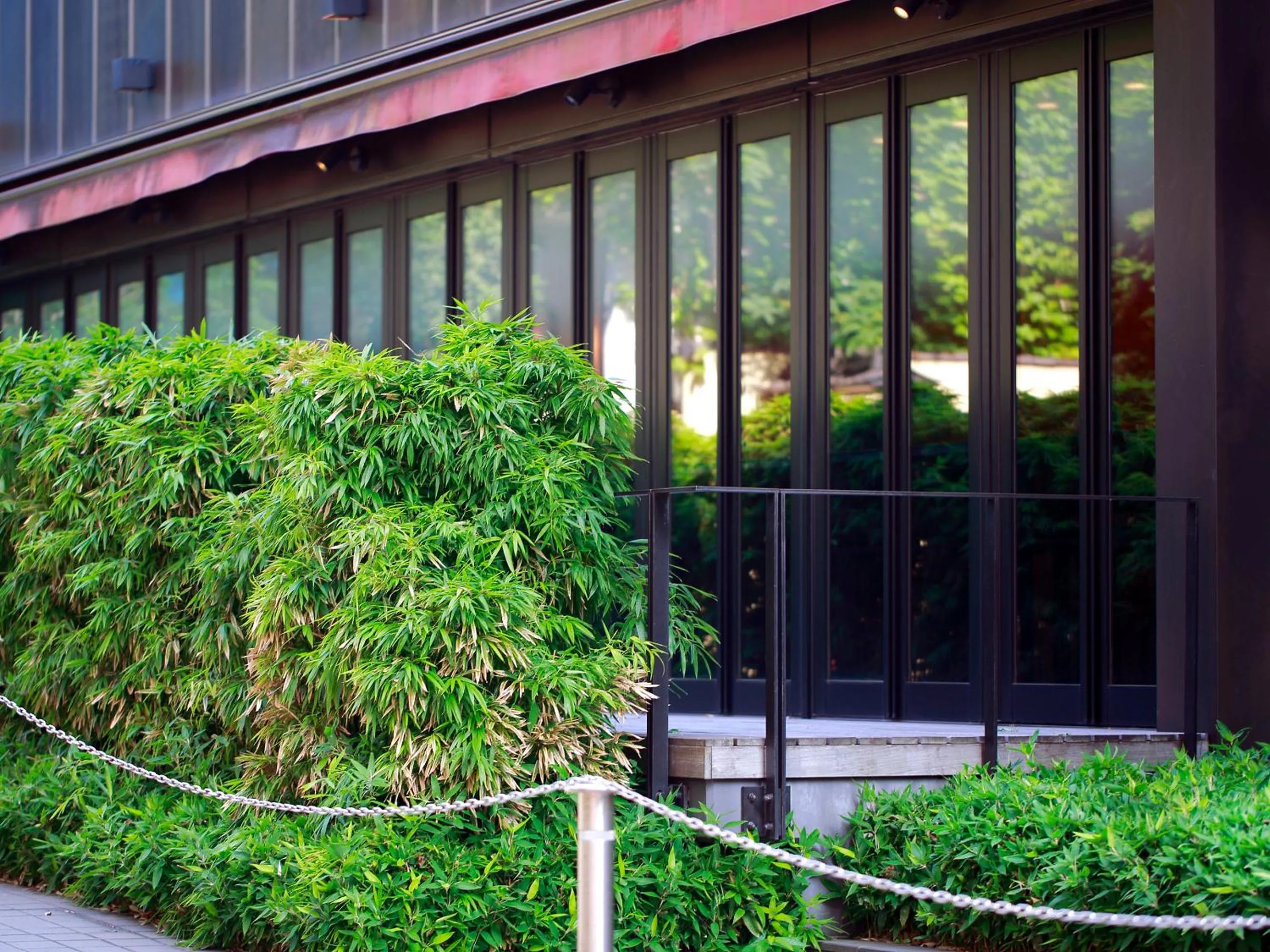 Facade/entrance in Hotel Monterey Hanzomon