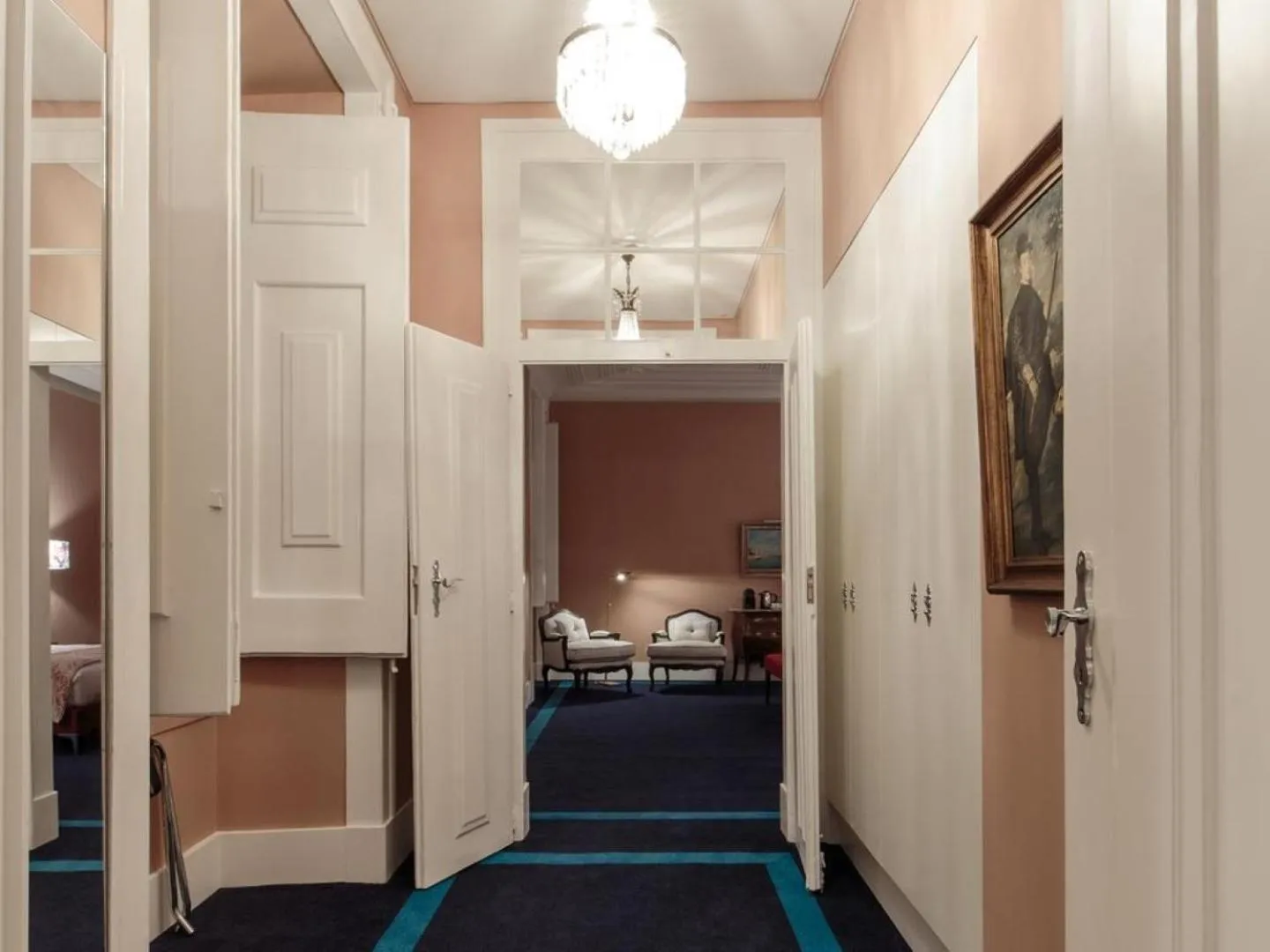 Photo of the whole room in Dear Lisbon - Bordalo Palace Chiado