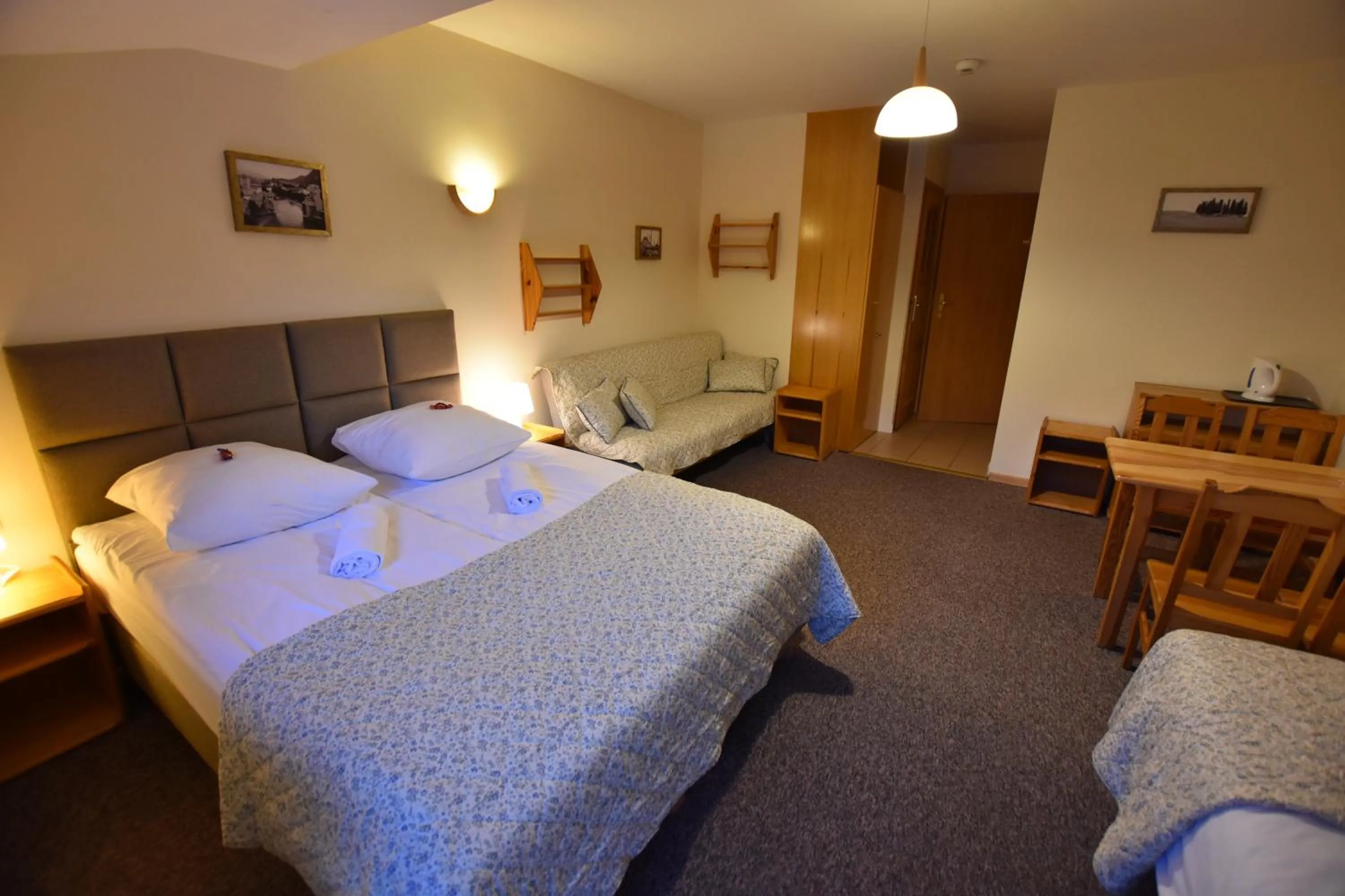 towels, Bed in Sasanka przy Gondoli