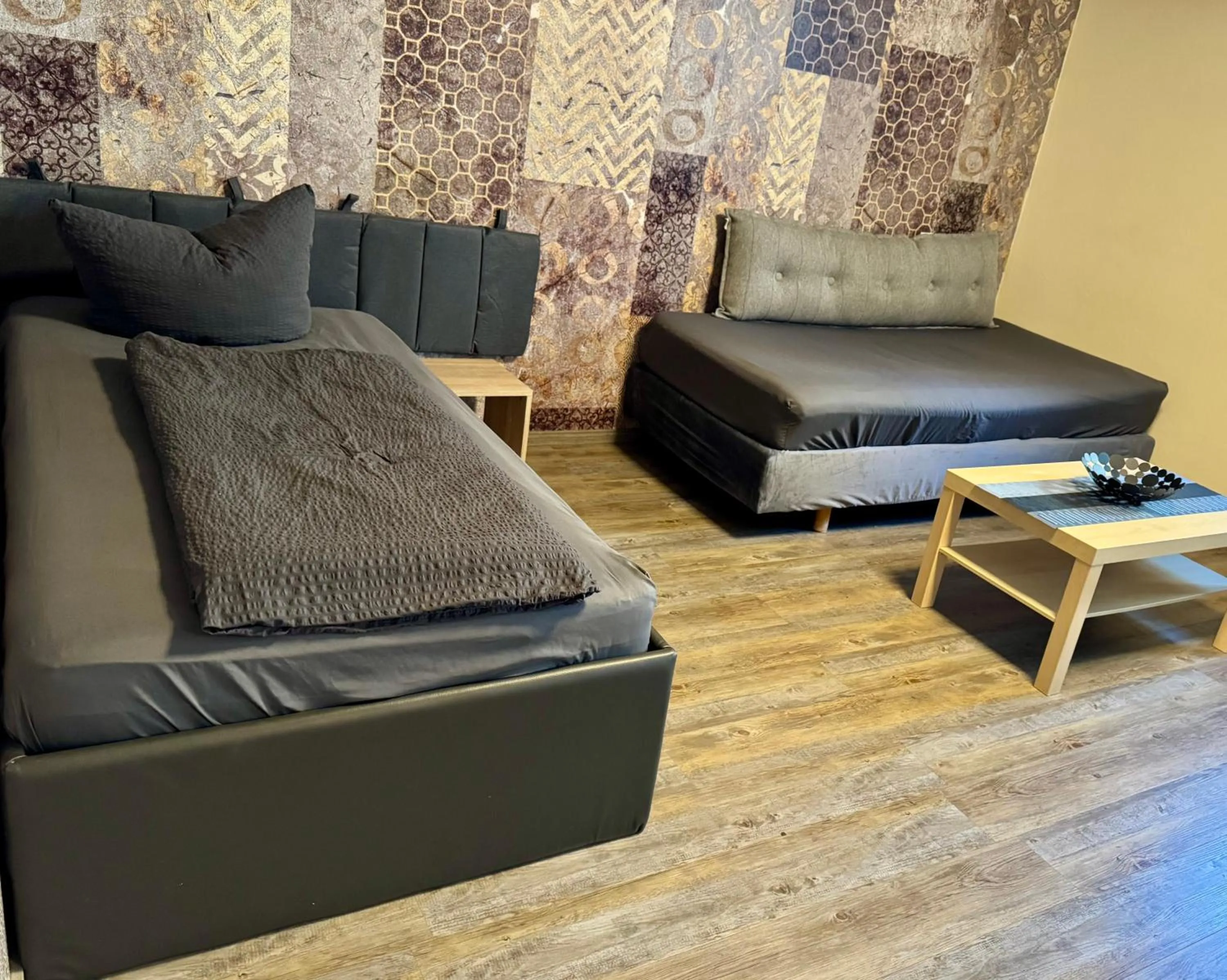 Seating area in Hotel "Mythos Apartments" alle Zimmer mit Kochnische, Apartments mit Küche!