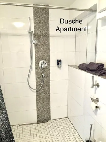 Bathroom in Hotel "Mythos Apartments" alle Zimmer mit Kochnische, Apartments mit Küche!