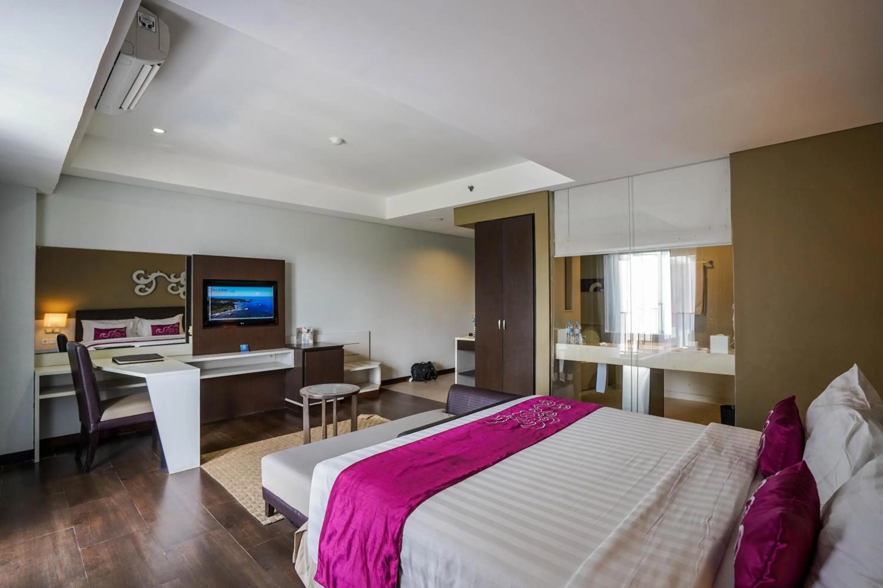 Bedroom, Bed in Soll Marina Hotel & Conference Center Bangka