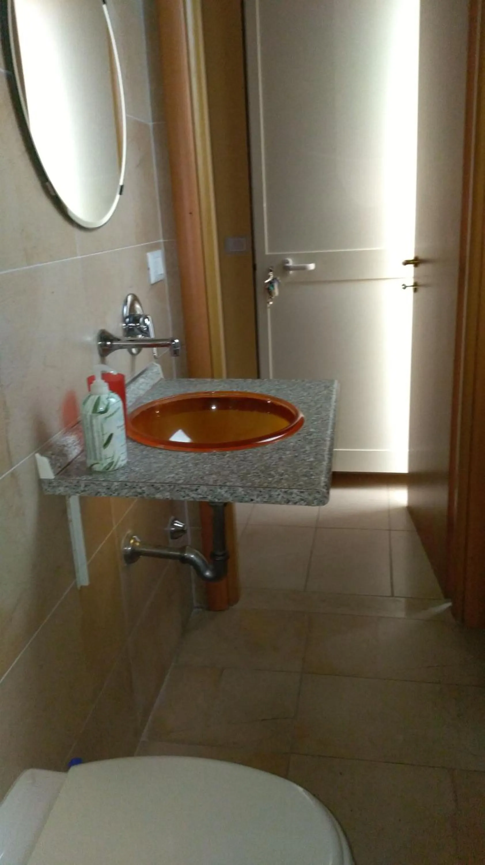 Bathroom in Pescandora