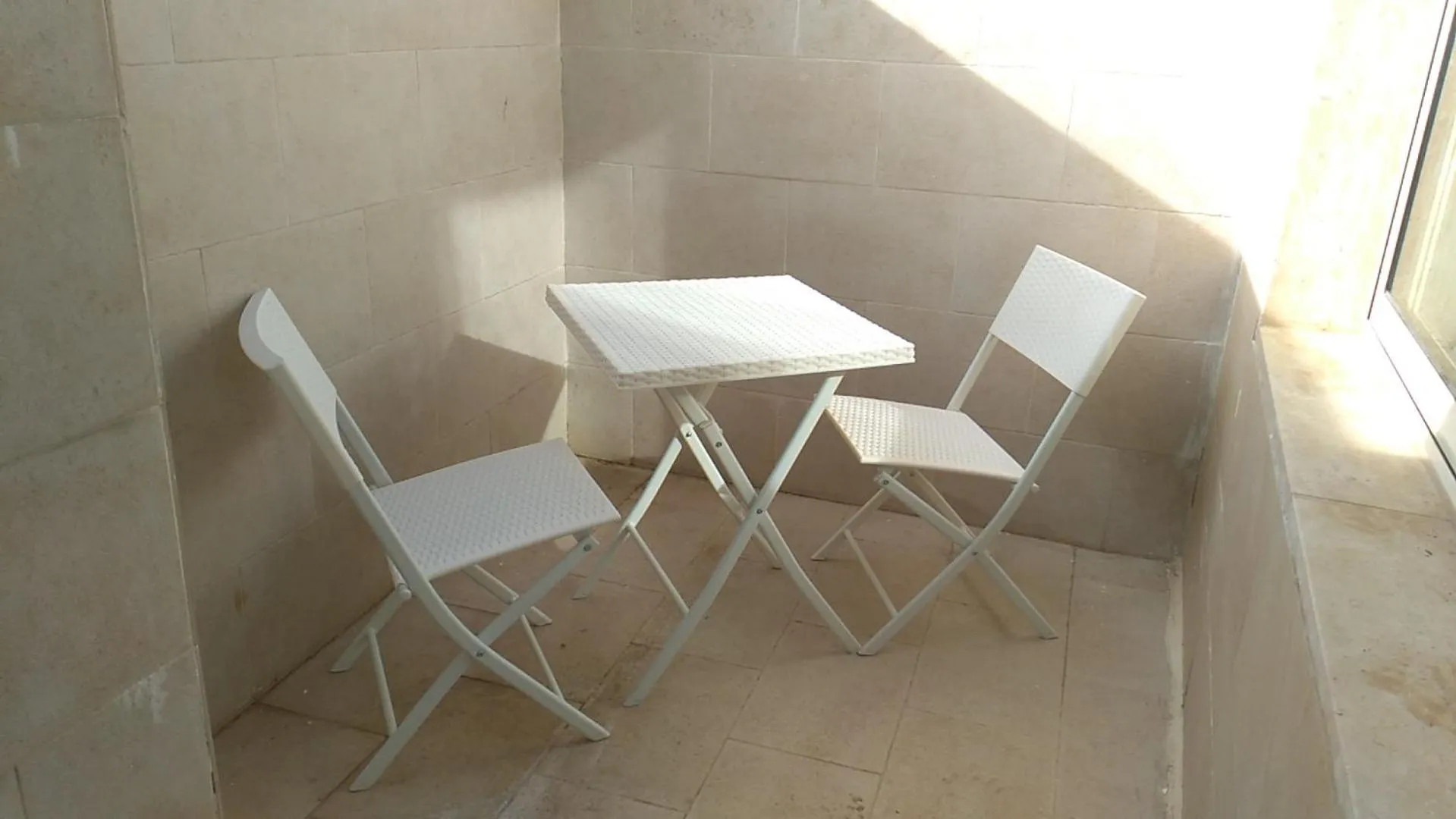 Dining area in Pescandora