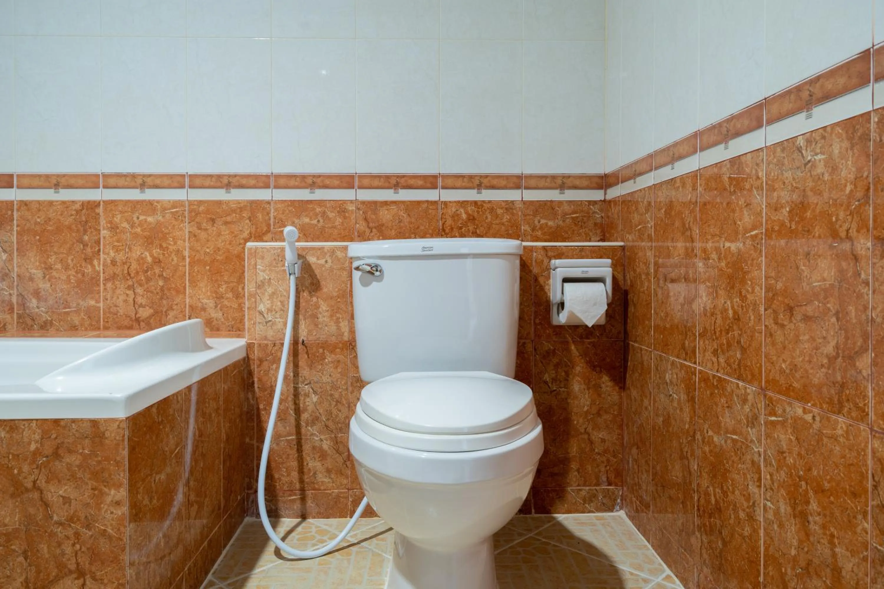 Bathroom in Memory Karon Resort