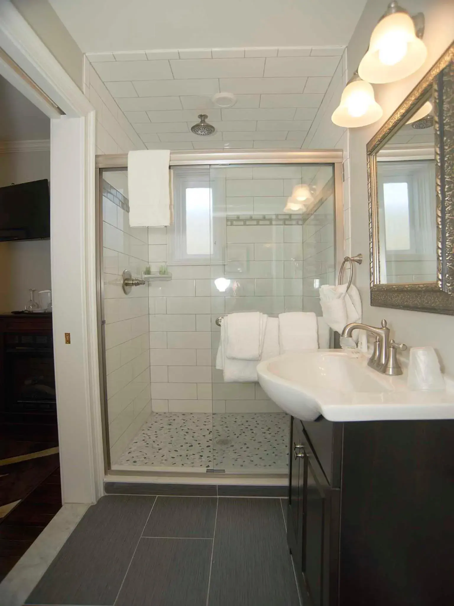 Bellevue Manor Bellevue Manor