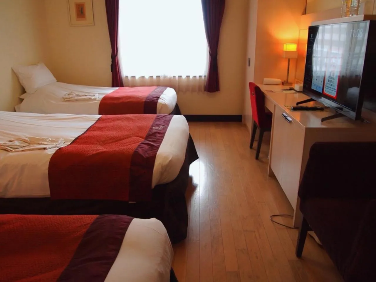 Bed in Hotel Monterey La Soeur Osaka