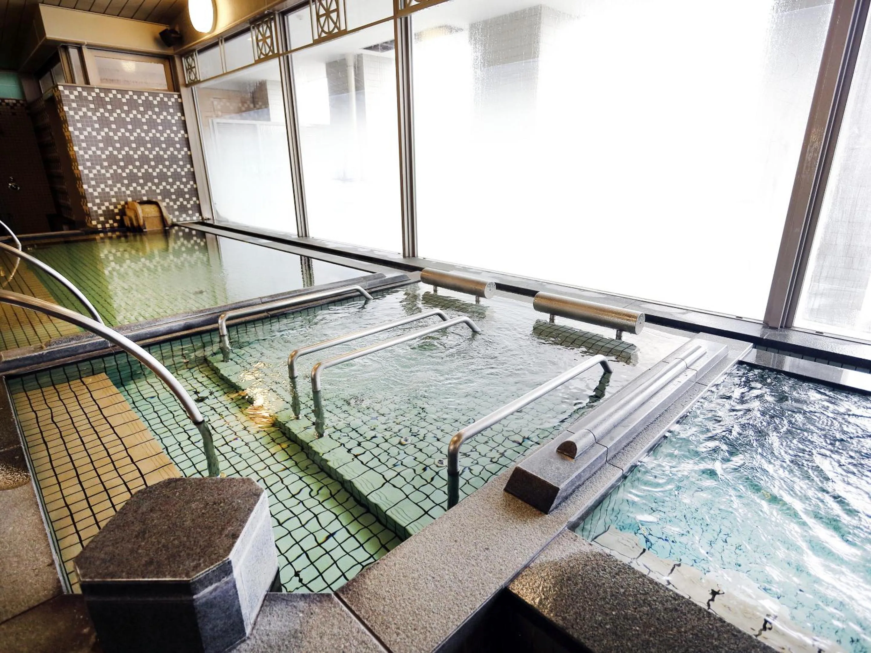 Hot Spring Bath in Hotel Monterey La Soeur Osaka