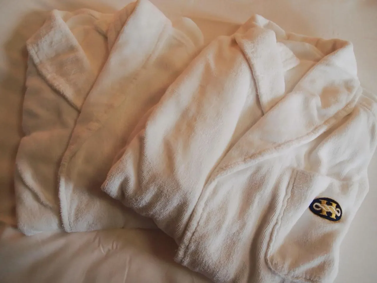 Bed in Hotel Monterey La Soeur Osaka