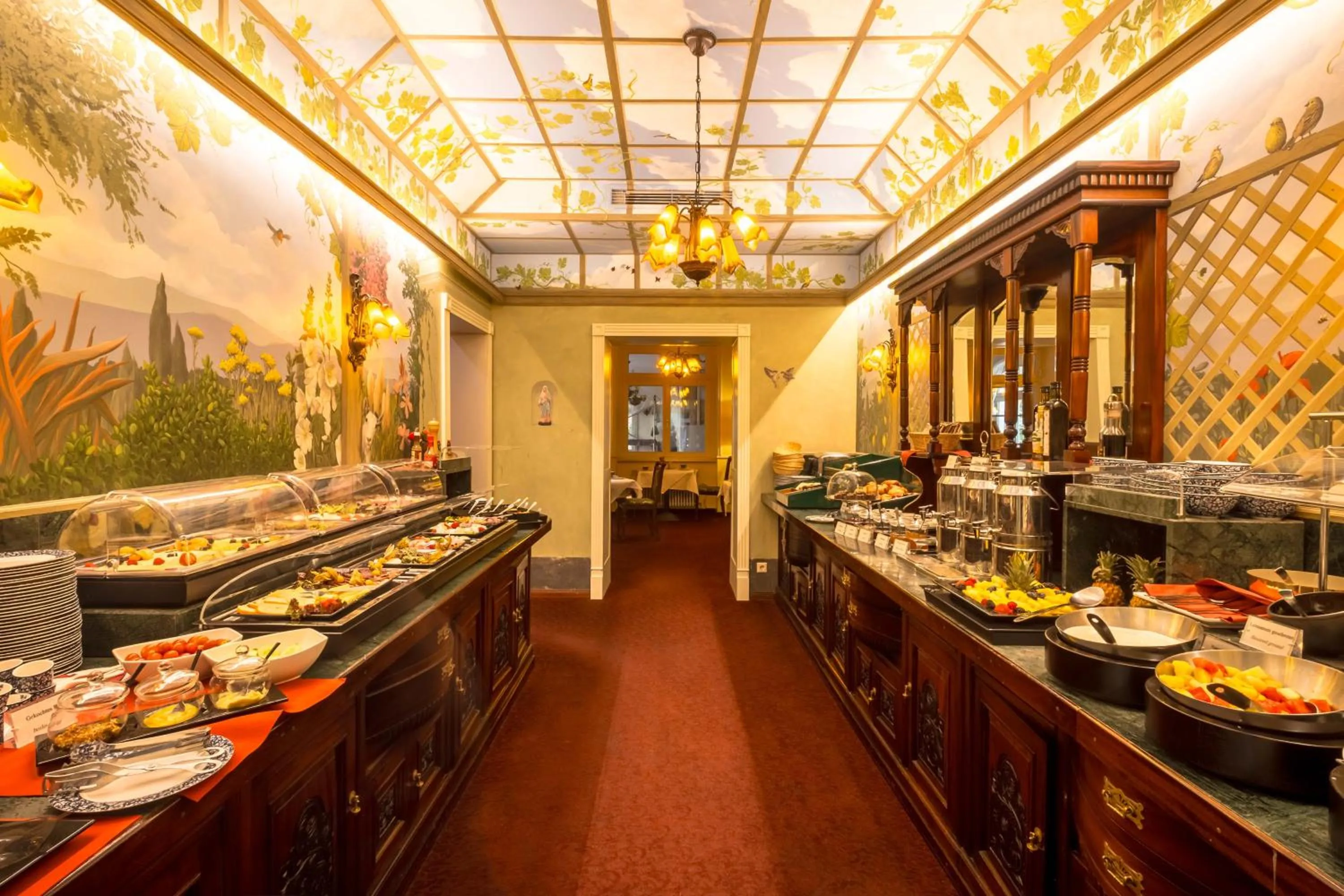 Buffet breakfast in Myer's Hotel Berlin