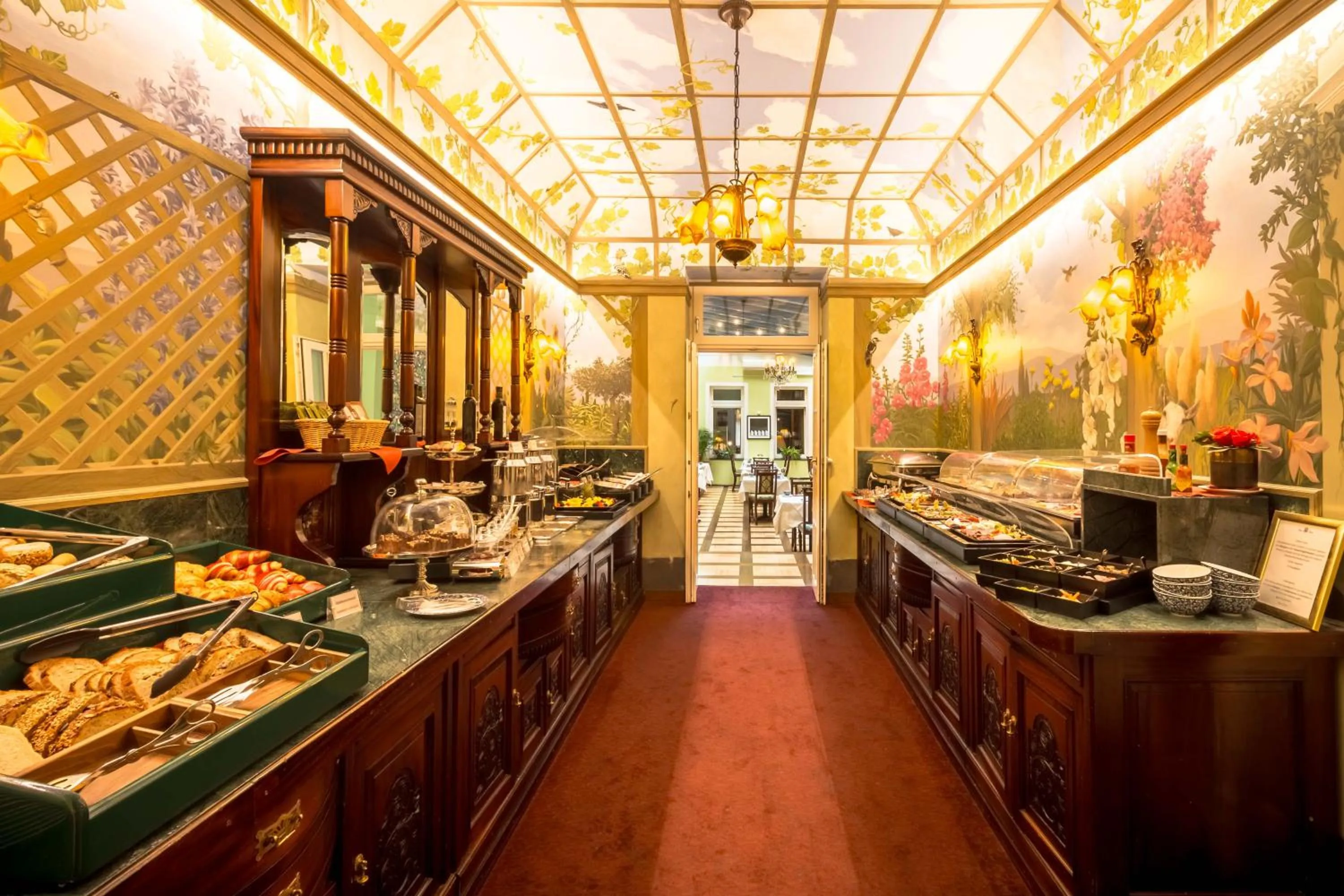 Buffet breakfast in Myer's Hotel Berlin