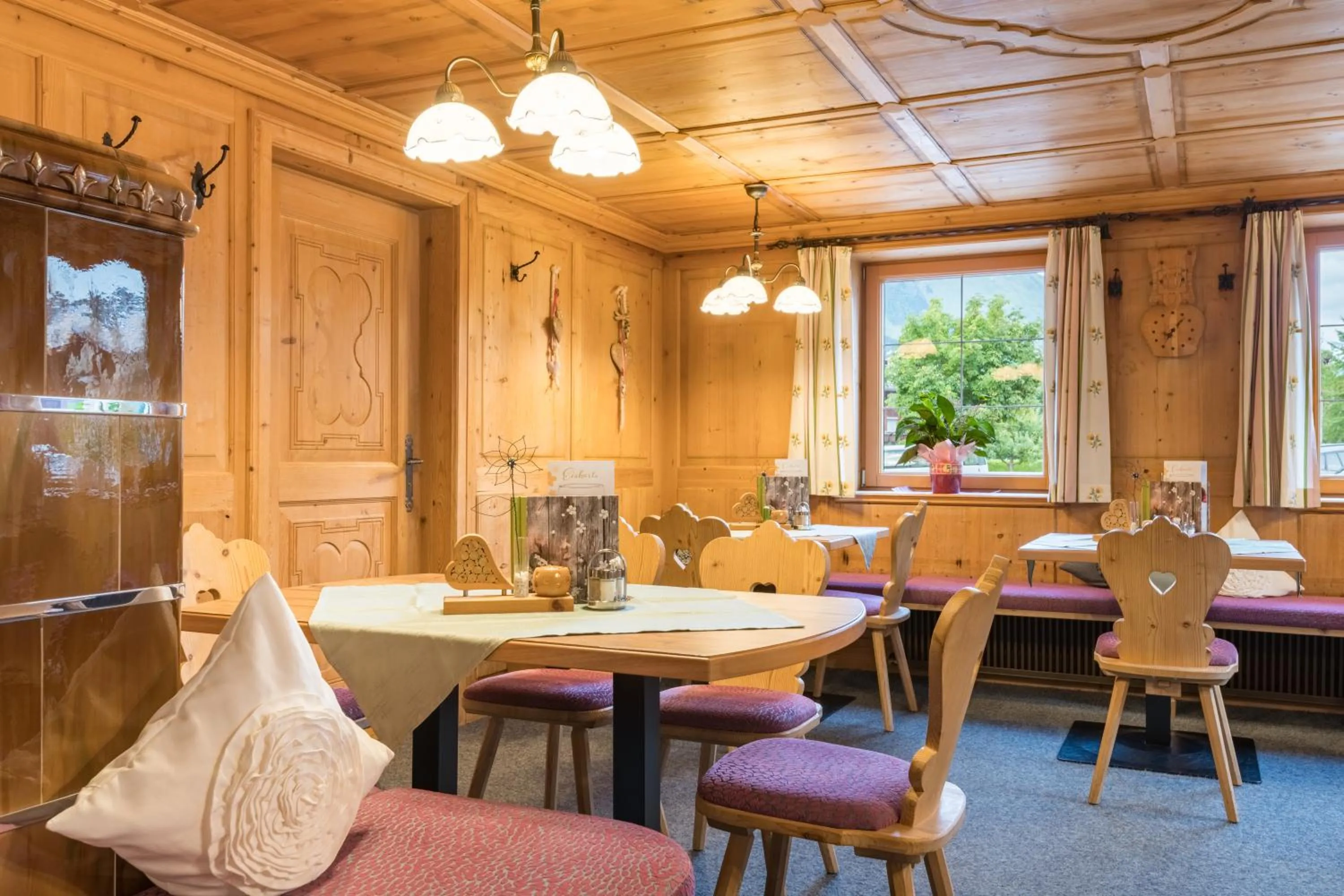 Seating area in Hotel Post