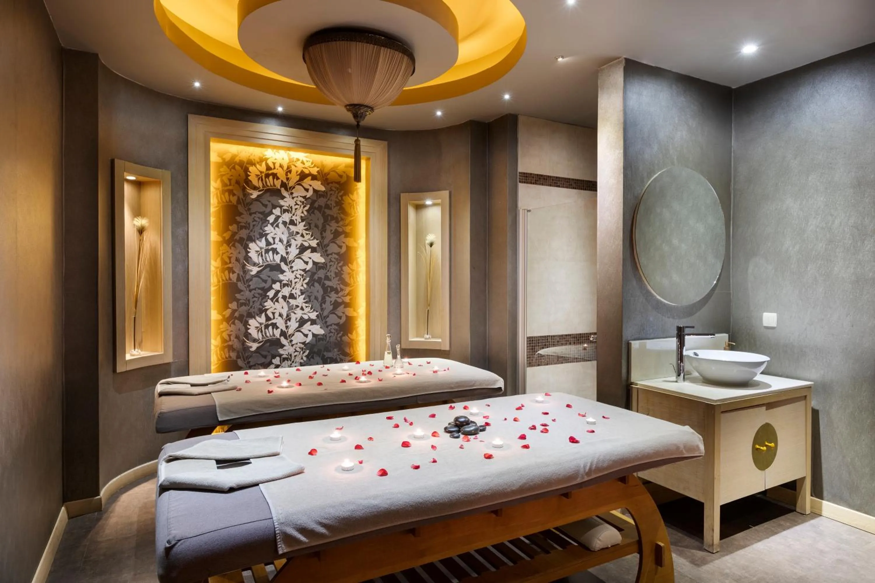 Spa and wellness centre/facilities, Bed in Limak Eurasia Luxury Hotel