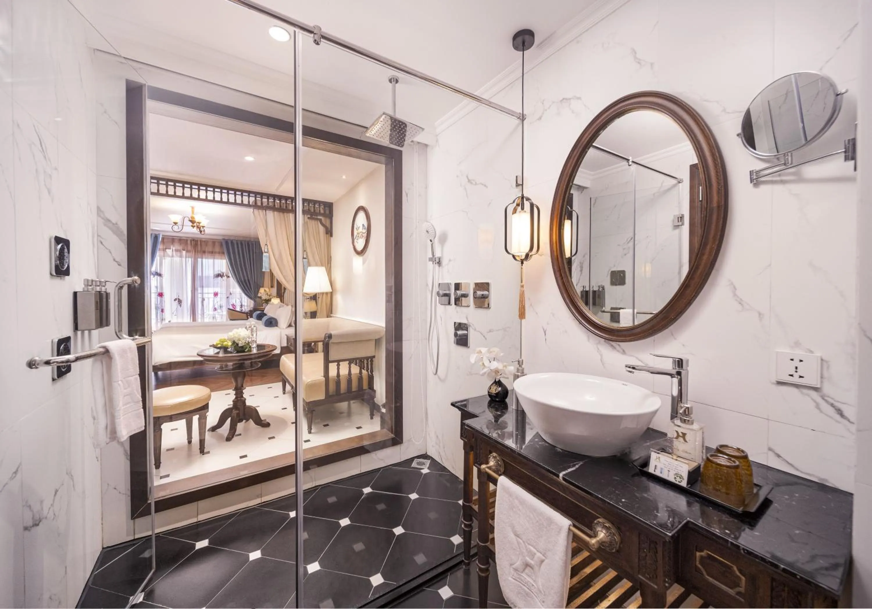 Bathroom in Hanoi Tirant Hotel