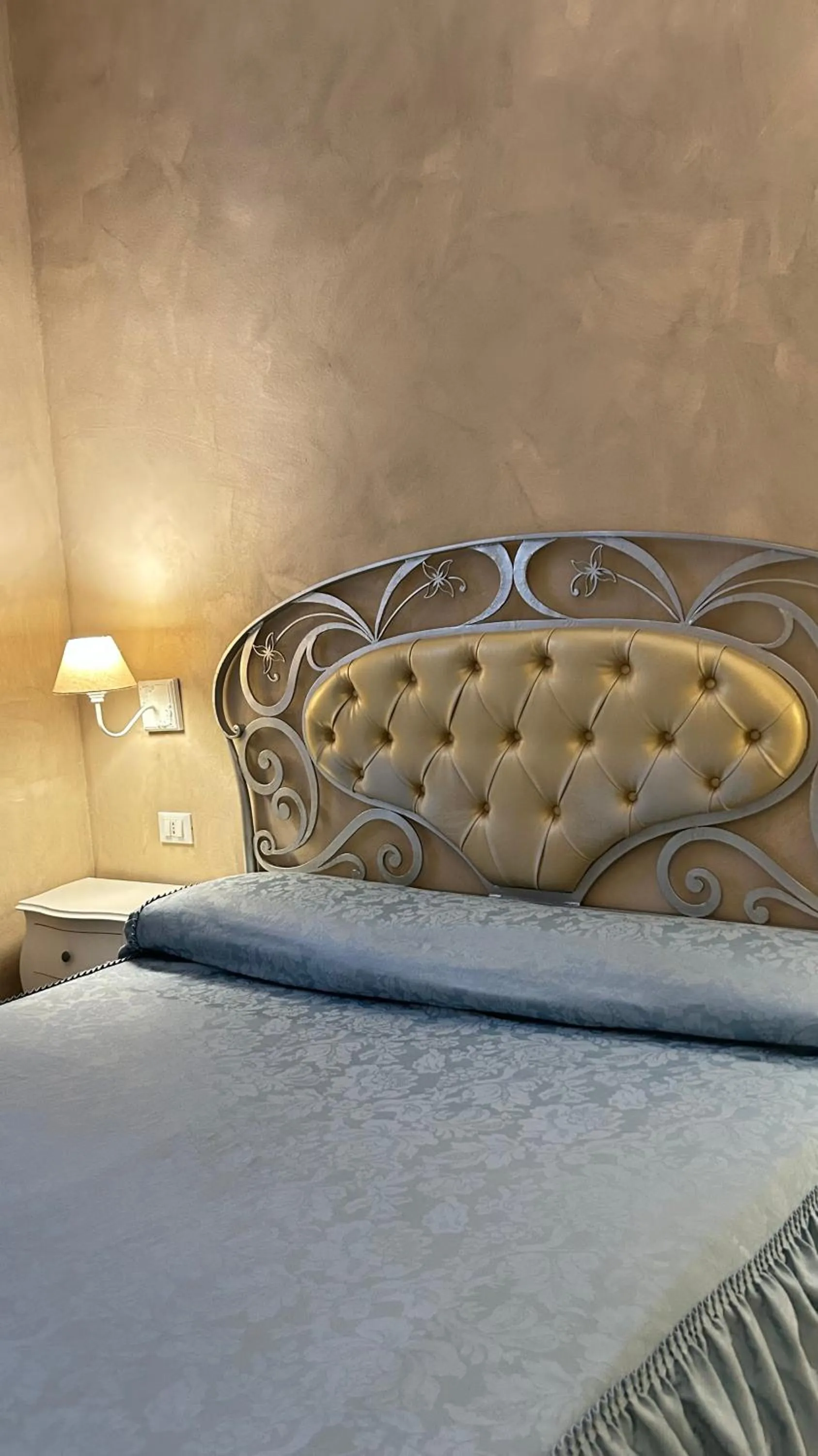 Bedroom, Bed in Boutique Hotel Calais Milano