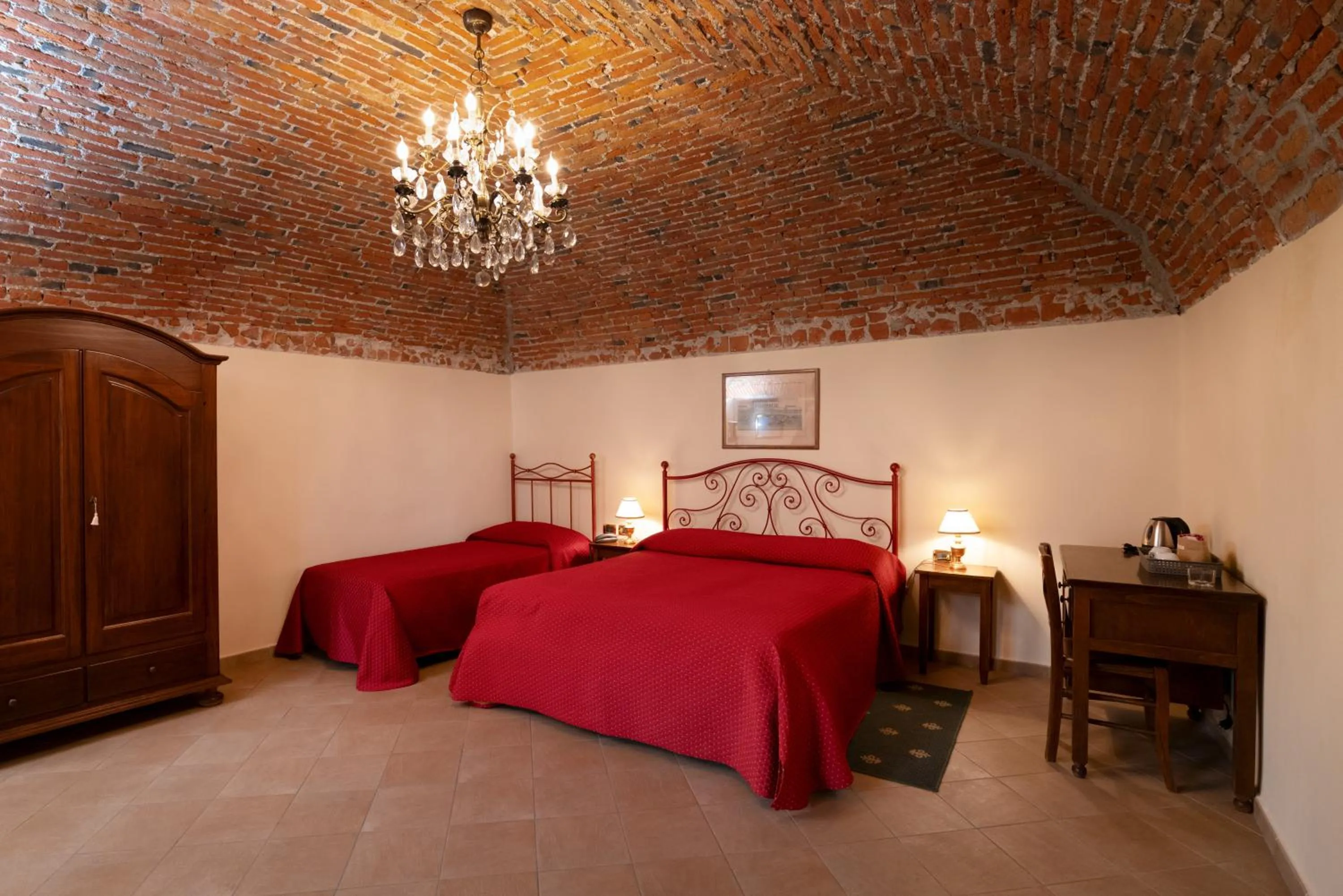 Photo of the whole room, Bed in Villa Soleil