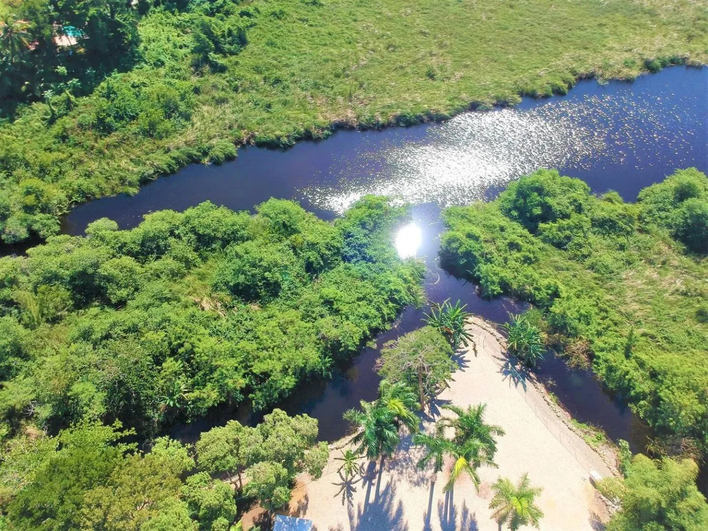Natural landscape in Tropical Casa Laguna