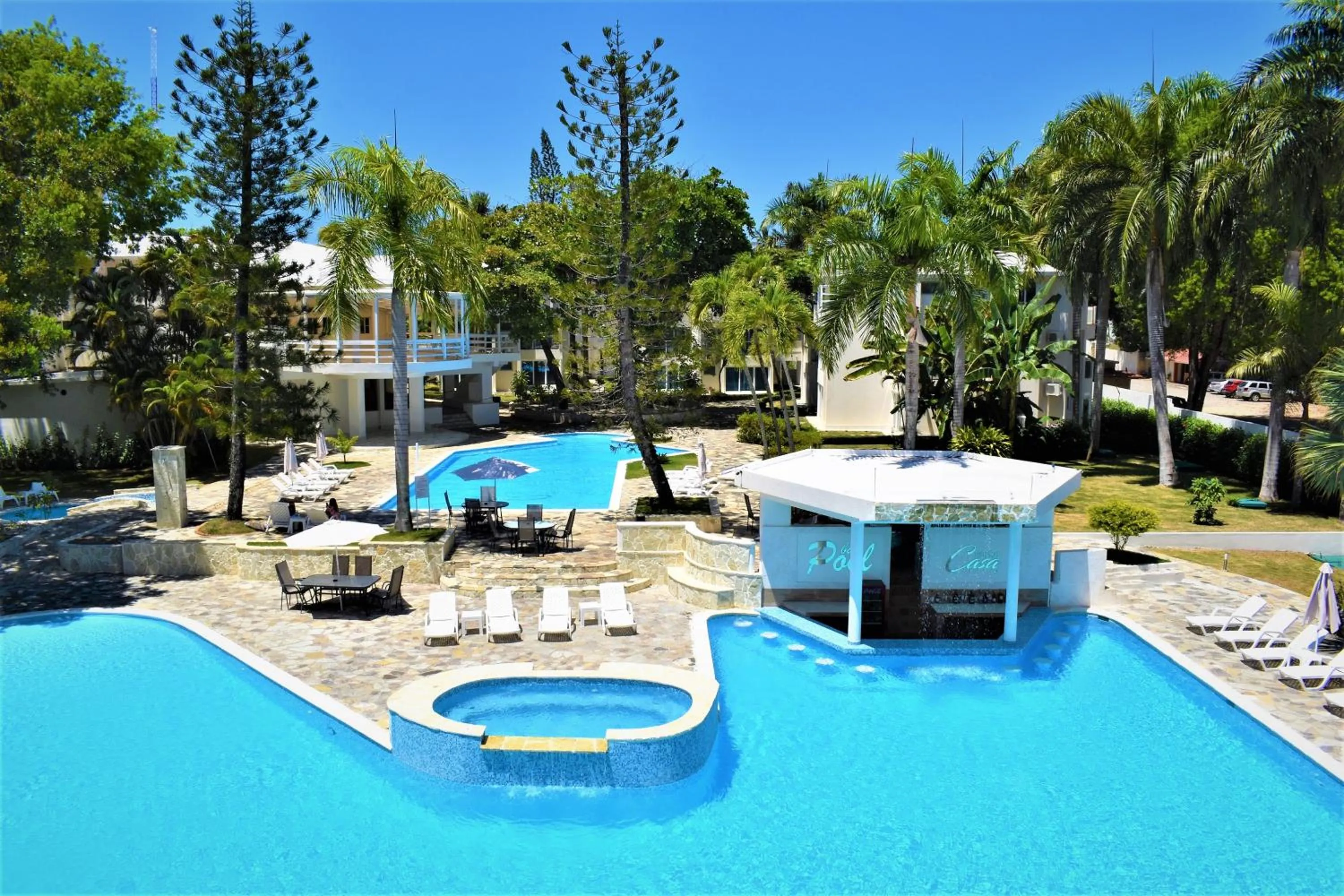 Pool view in Tropical Casa Laguna