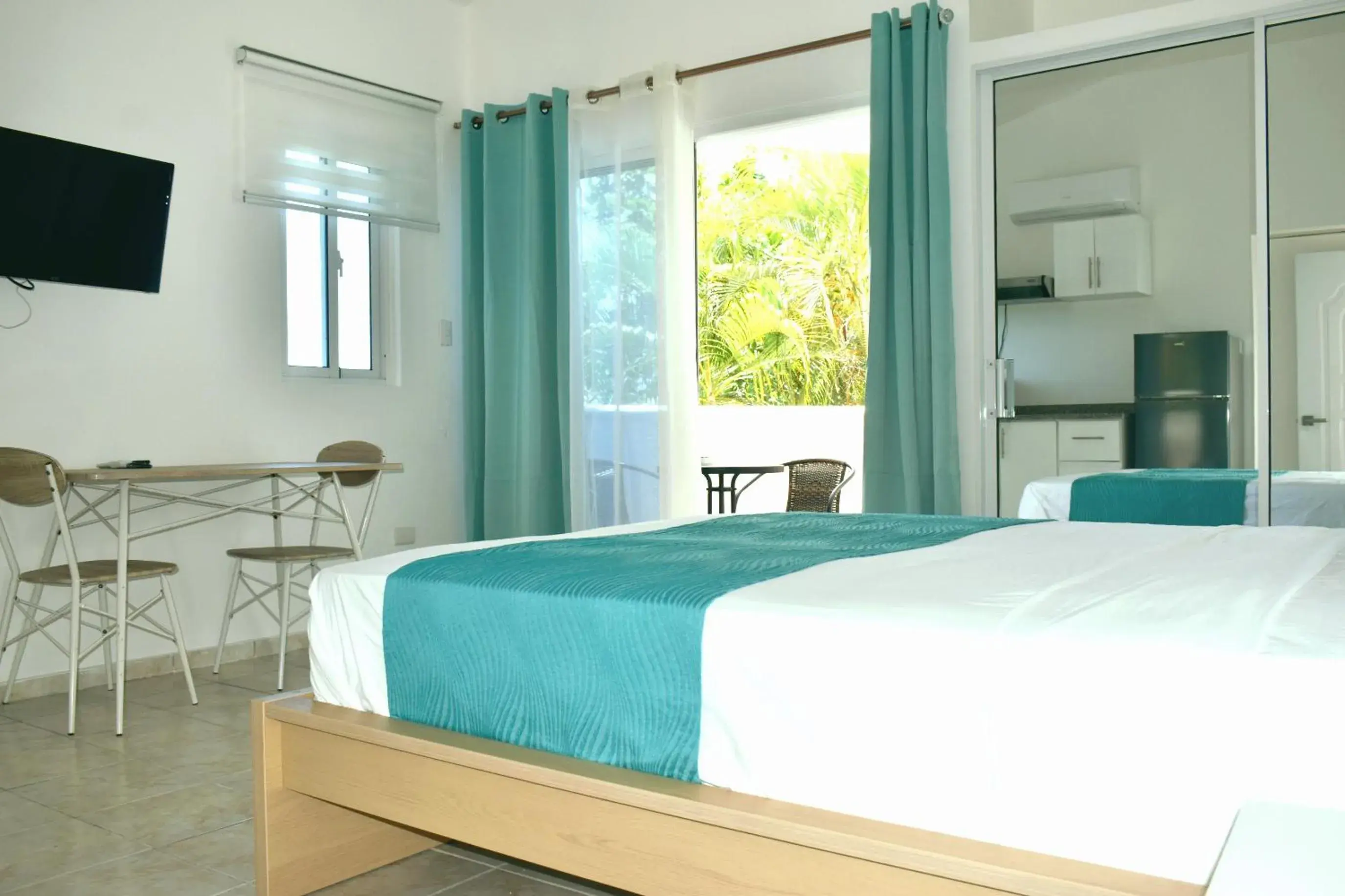 Garden view studio with kitchen with balcony in Tropical Casa Laguna Garden view studio with kitchen with balcony in Tropical Casa Laguna