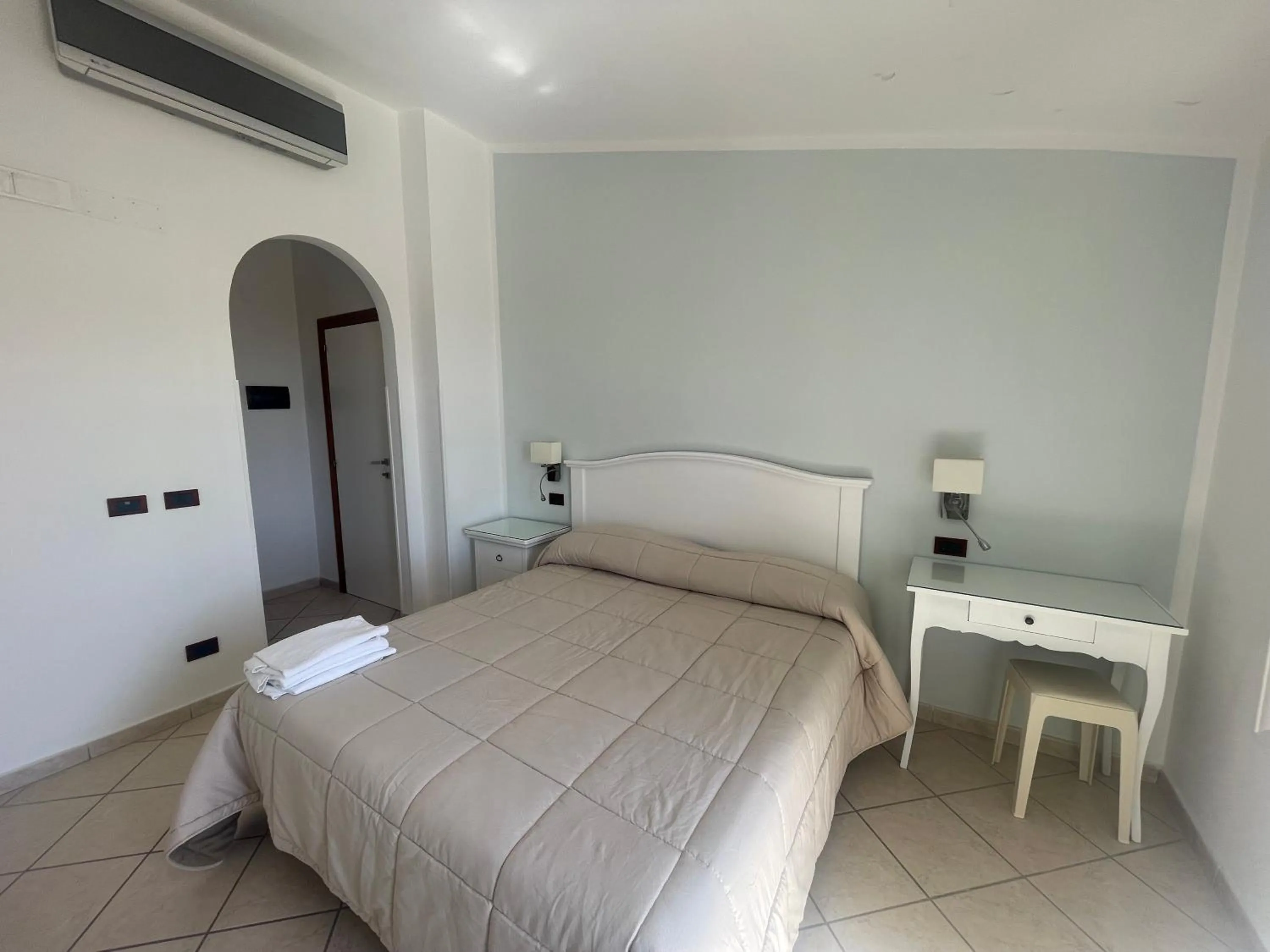 Restaurant/places to eat, Bed in Hotel Ristorante Colleverde