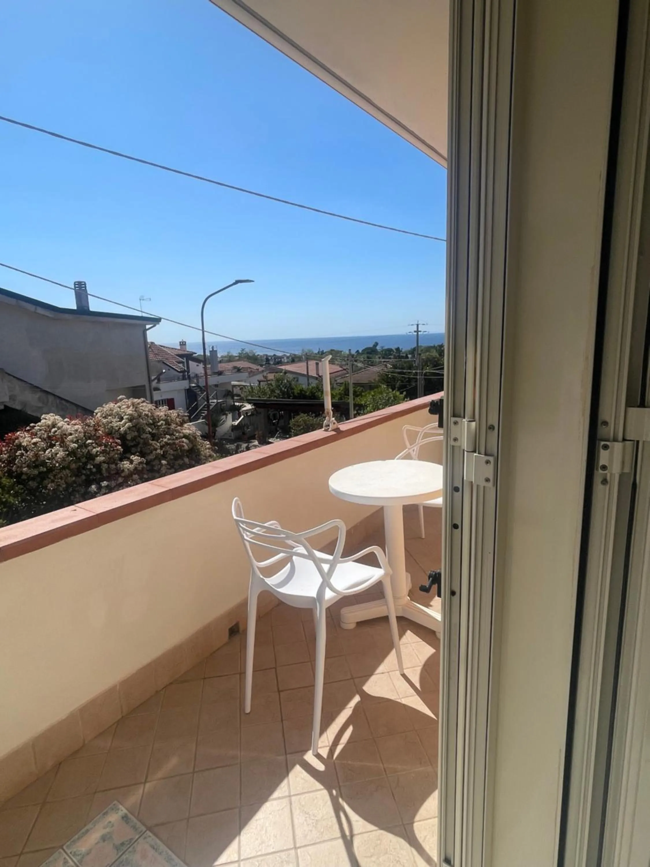 Patio in Hotel Ristorante Colleverde