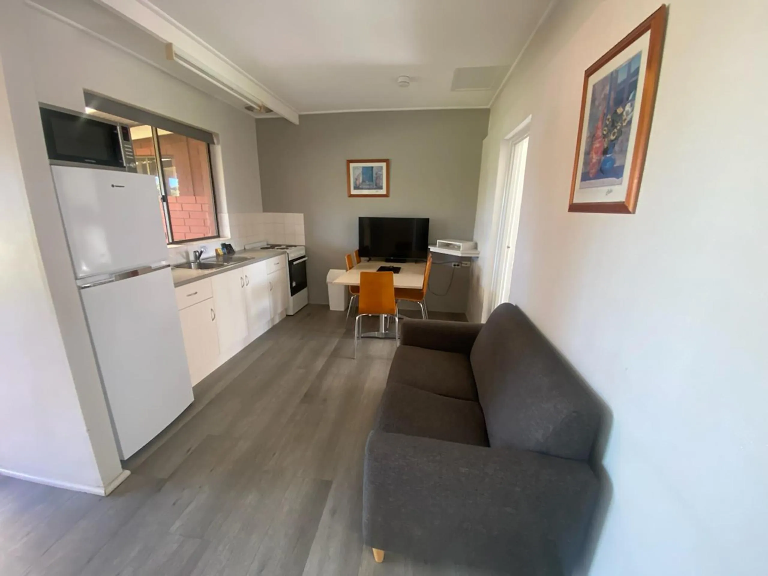 Kitchen or kitchenette in Victor Harbor Holiday Park