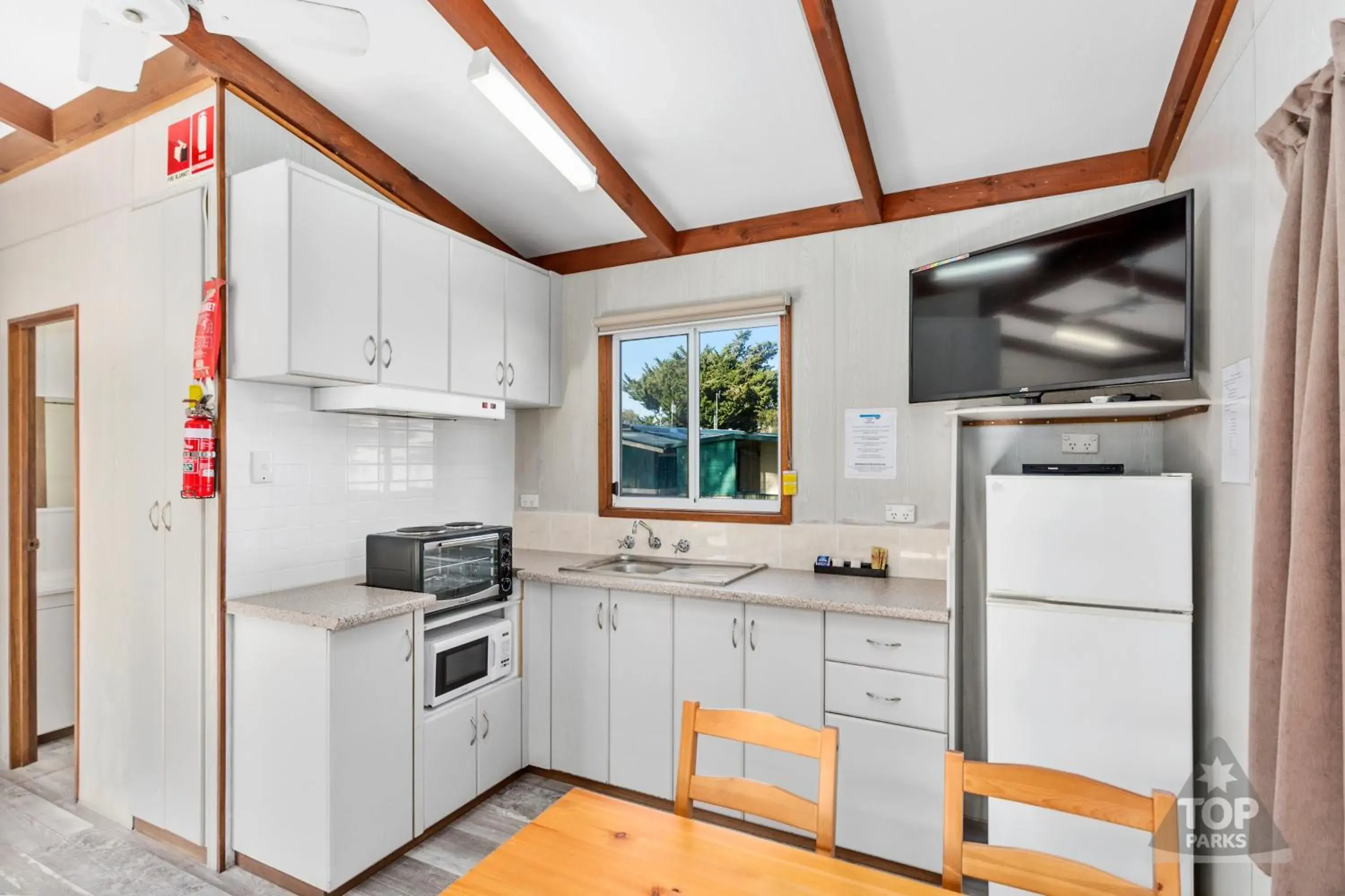 Superior Balcony Two-Bedroom Cabin in Victor Harbor Holiday Park Superior Balcony Two-Bedroom Cabin in Victor Harbor Holiday Park