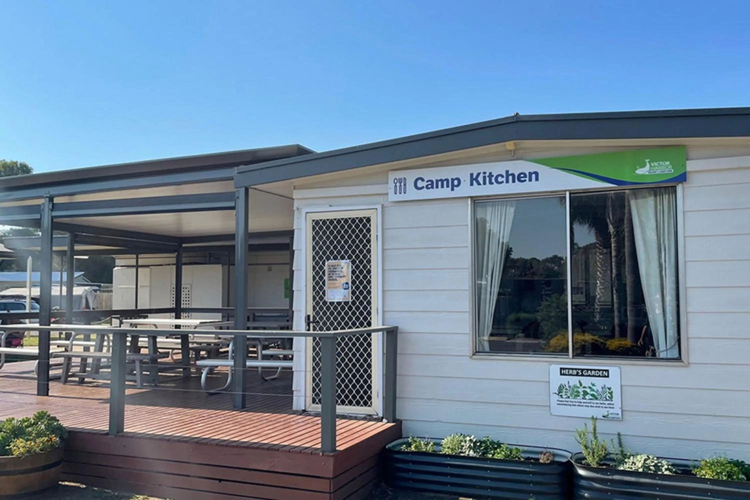 Communal kitchen in Victor Harbor Holiday Park