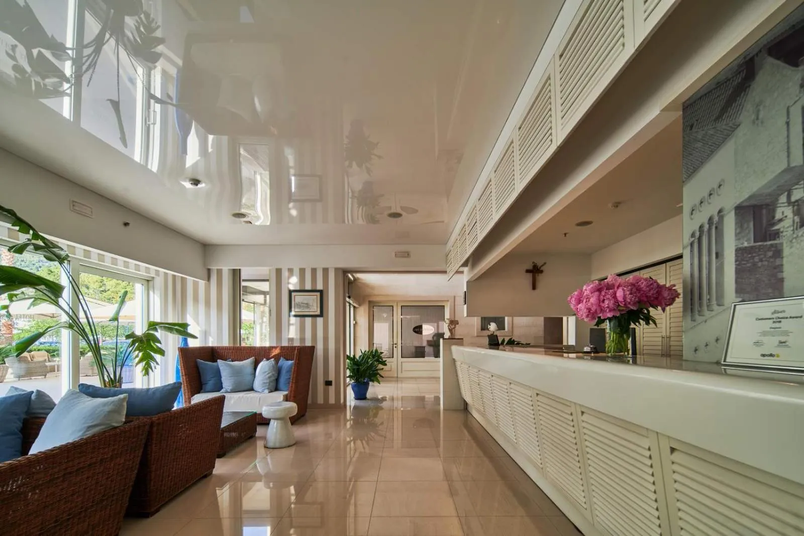 Lobby or reception in Hotel Osejava