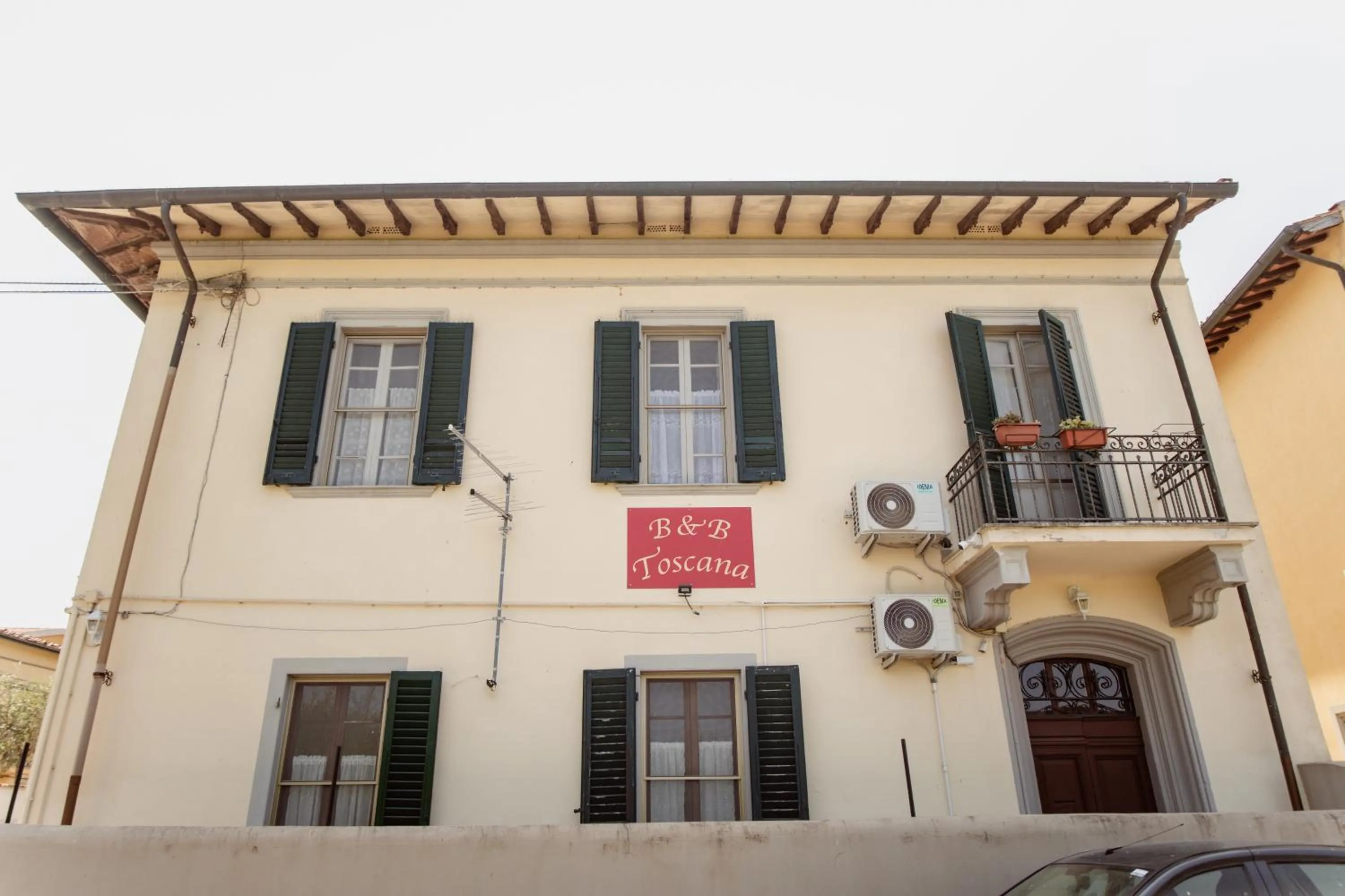 Property building in B&B Toscana