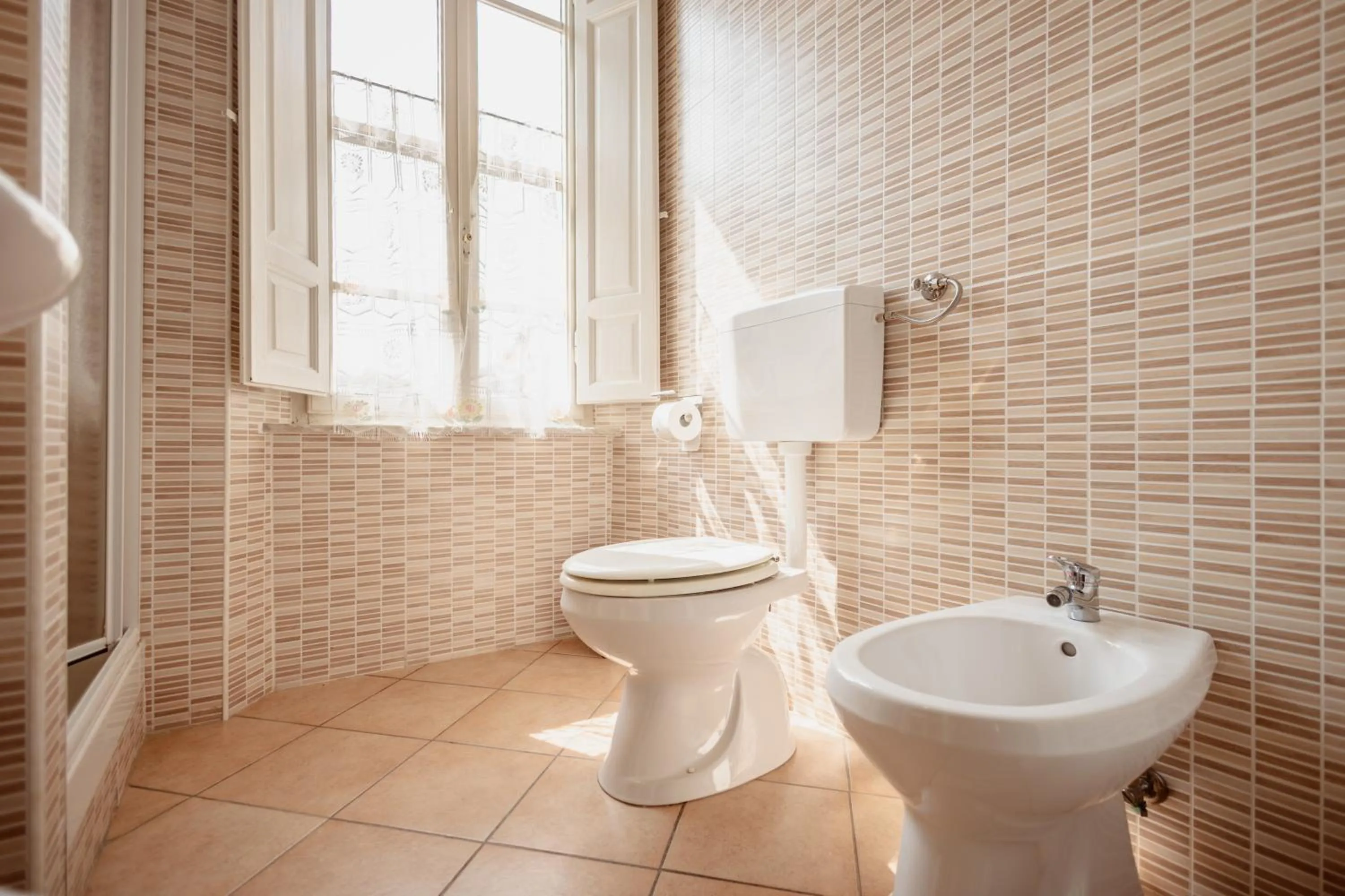 Shower in B&B Toscana