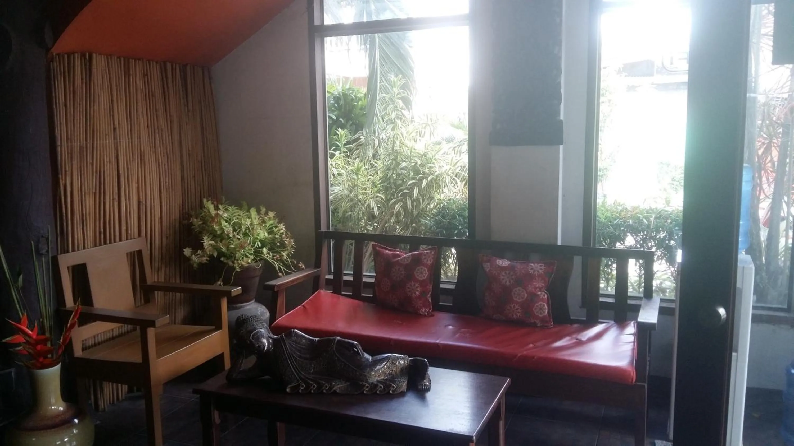 Living room in Antonio's Pension House