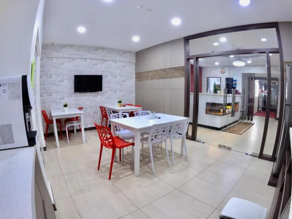 Living room in Beryll Inn Cyberjaya Hotel