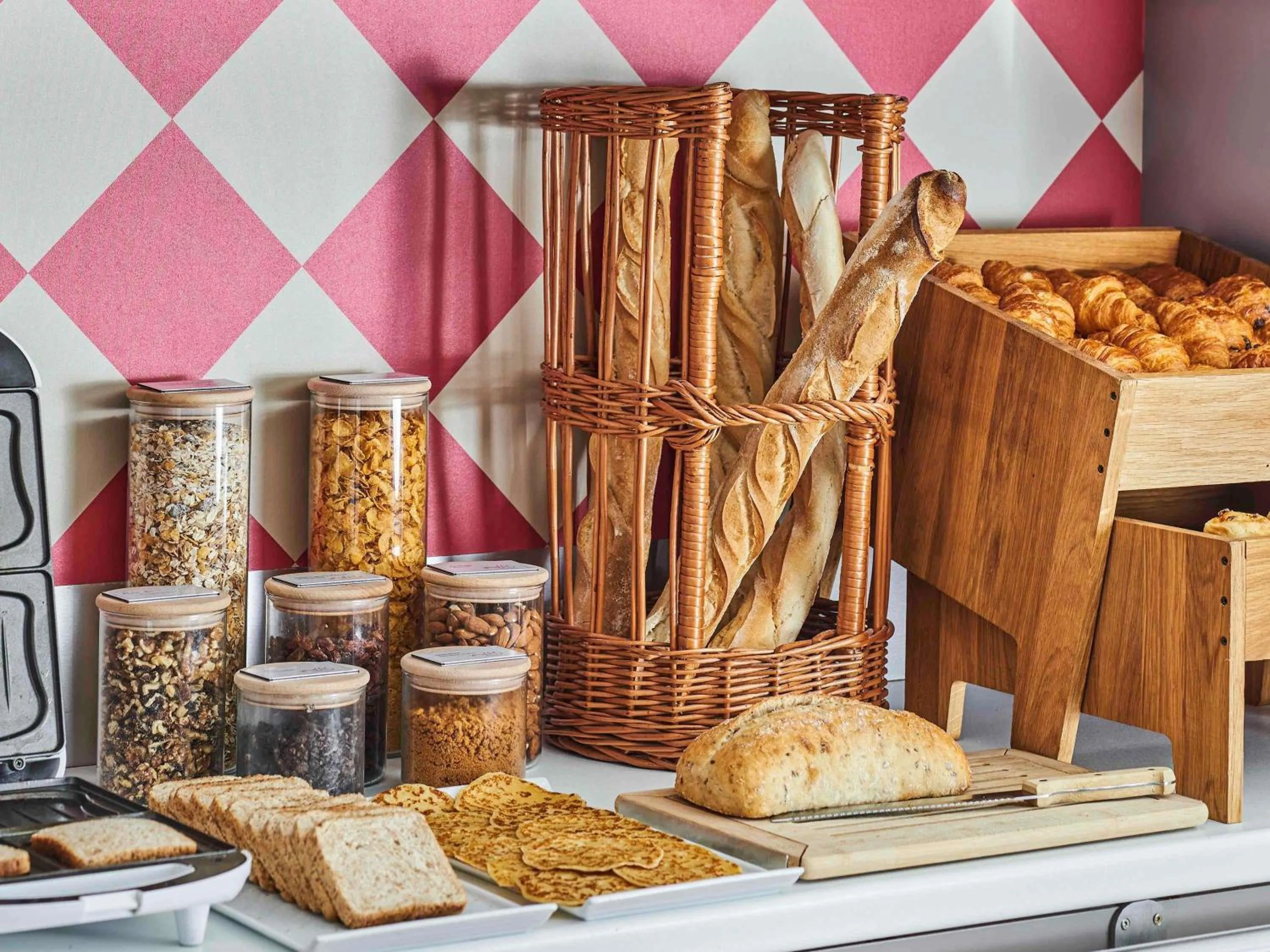 Property building in ibis Styles Paris Alesia Montparnasse