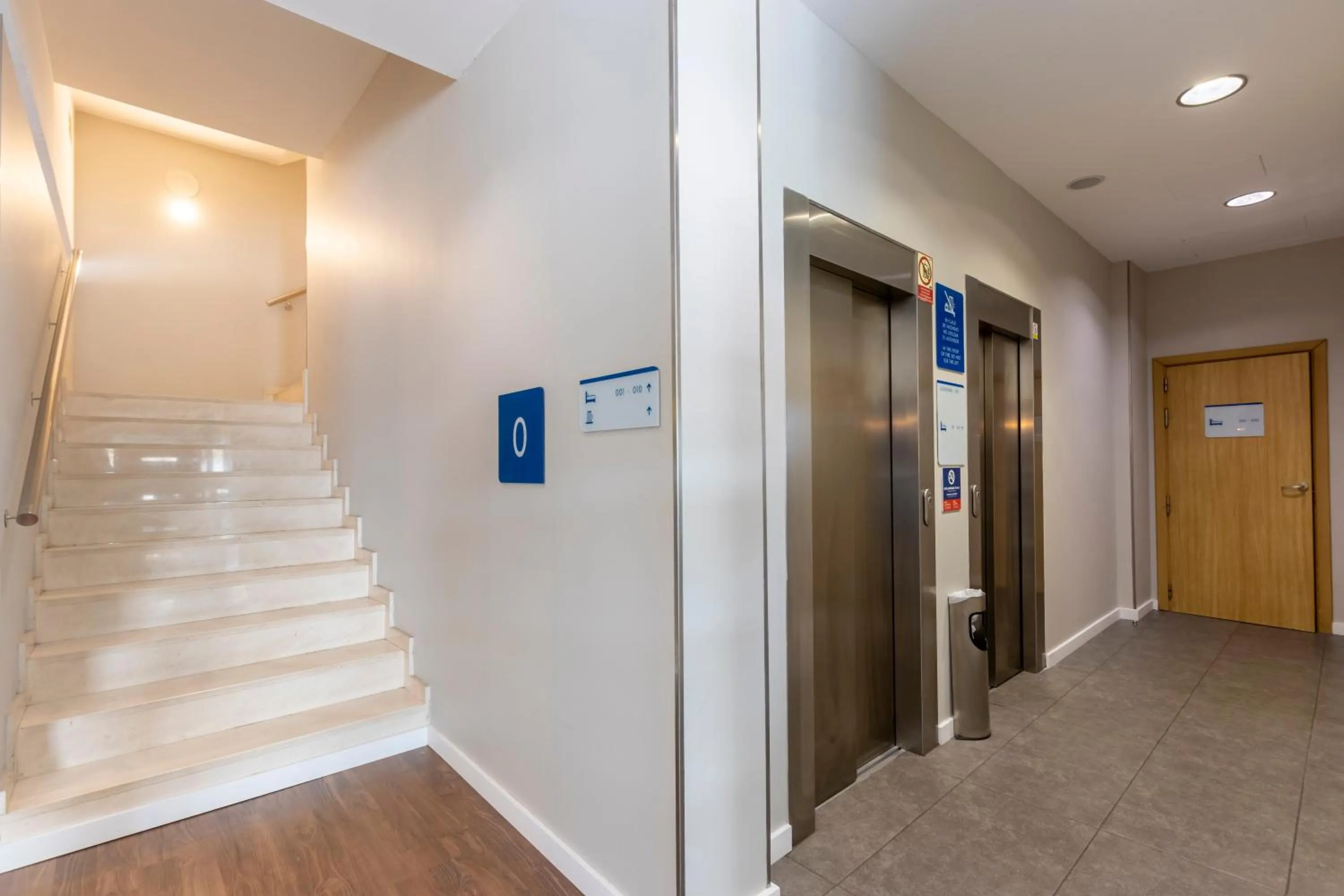 Area and facilities in Travelodge Málaga Airport