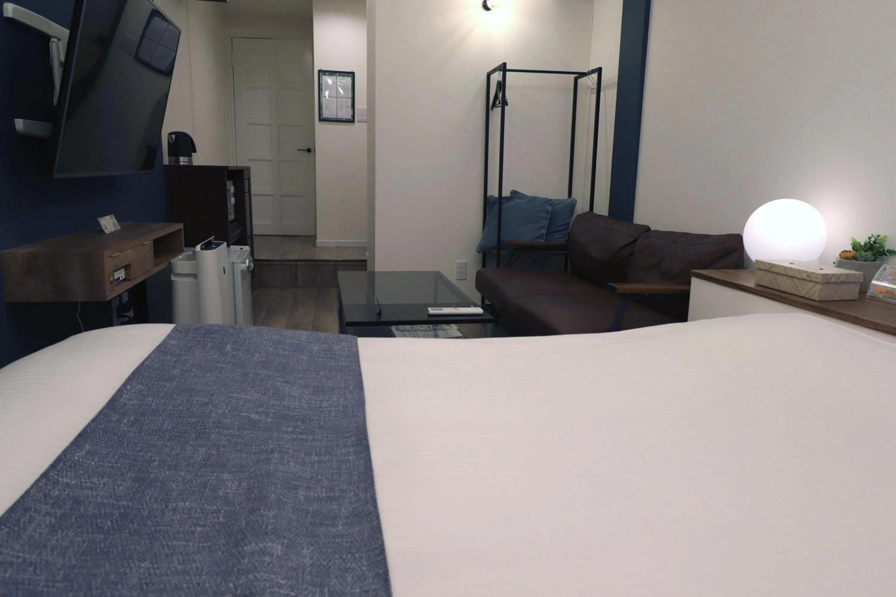 Photo of the whole room, Bed in Spa & HOTEL La fontaine