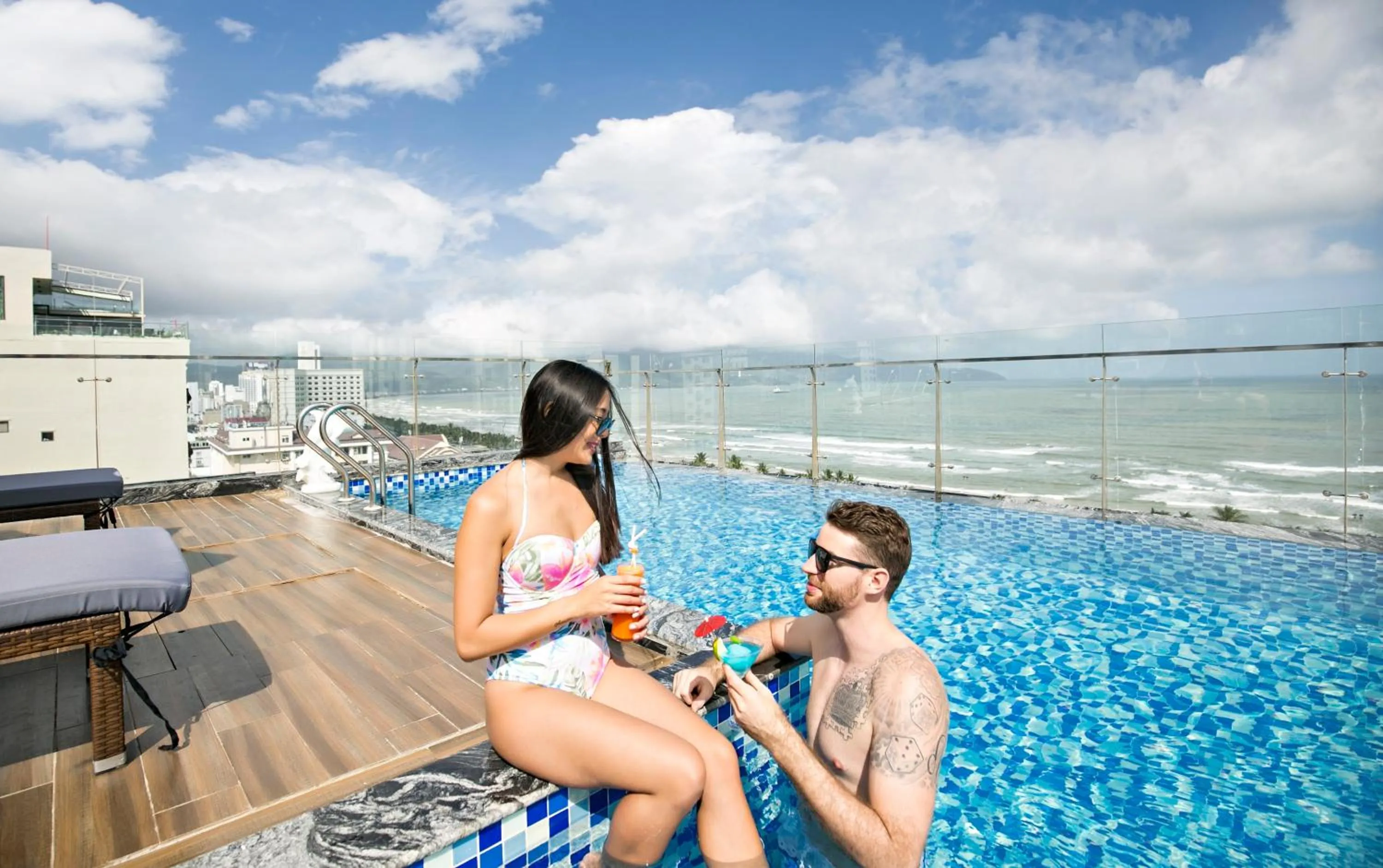 Swimming pool in Halina Hotel and Apartment