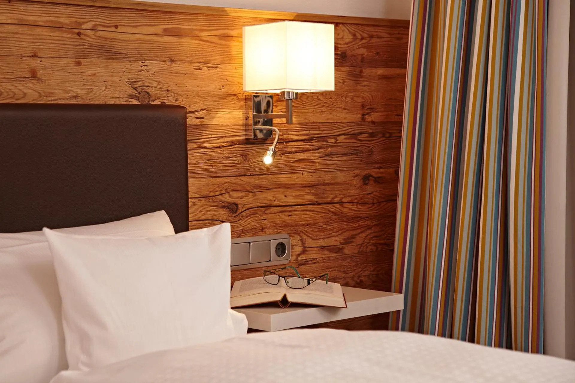 Bedroom, Bed in FEWO Schwandenhof