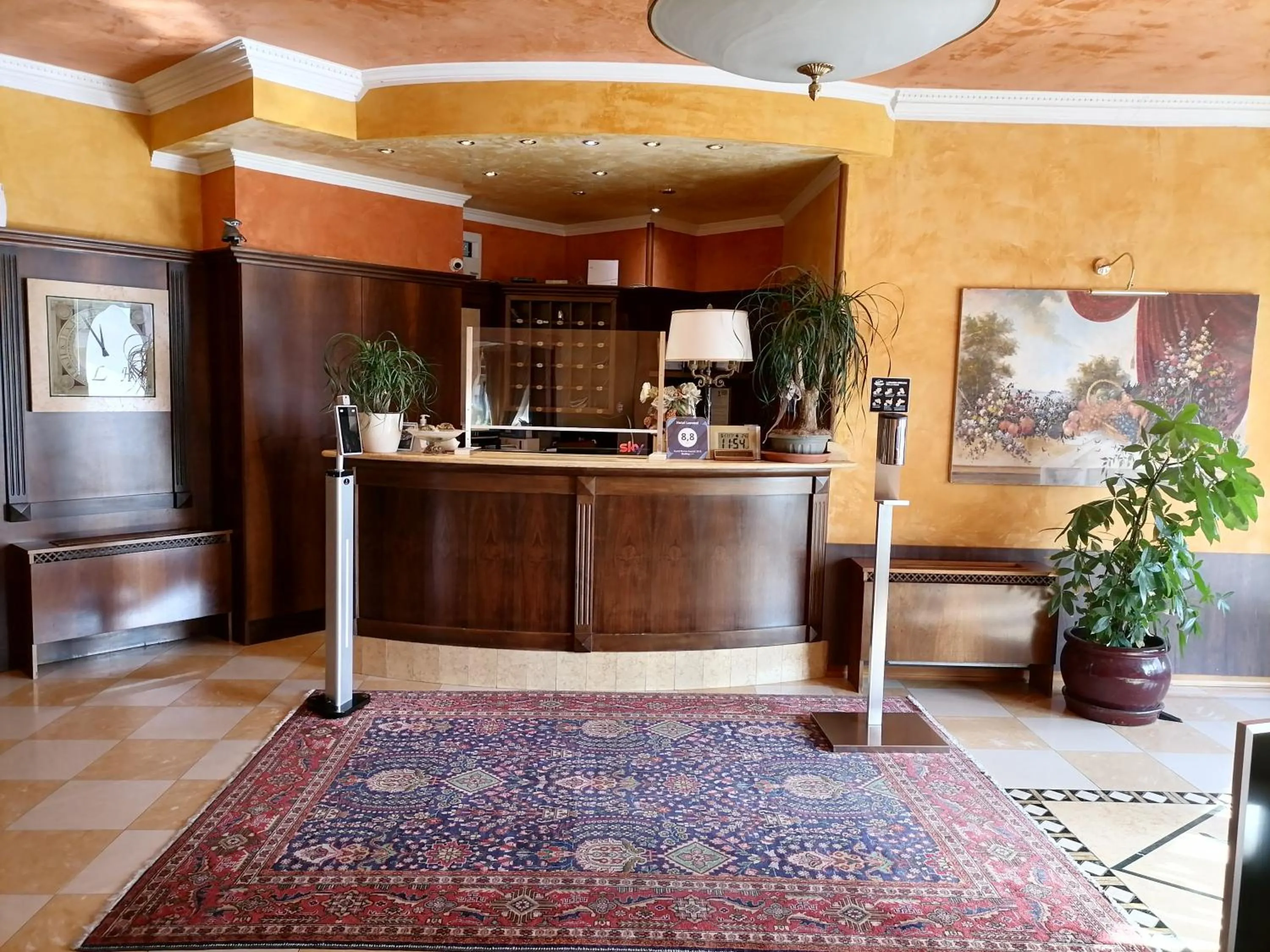 Lobby or reception in Hotel Lenotel
