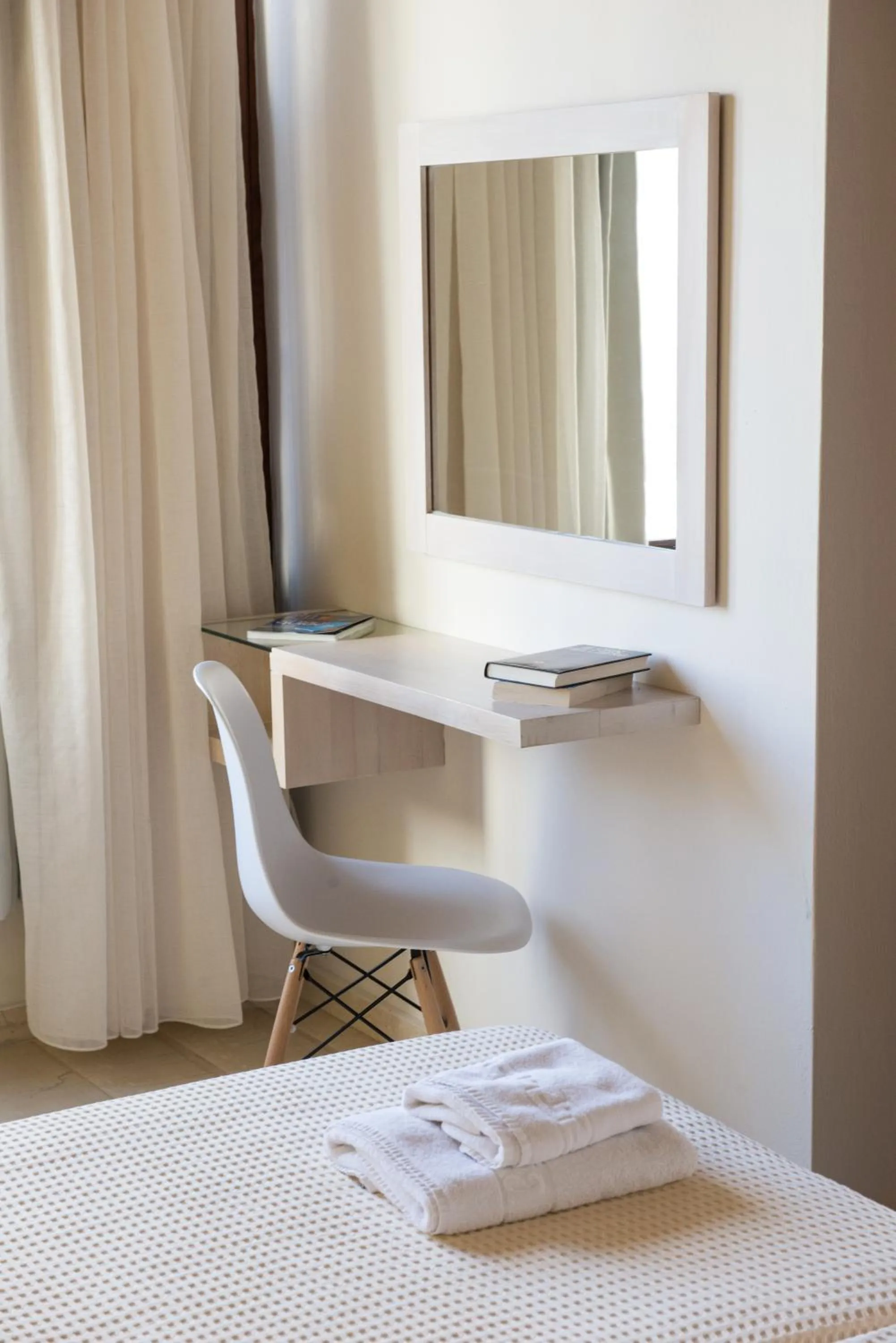 Decorative detail, Bed in Magia Apartments